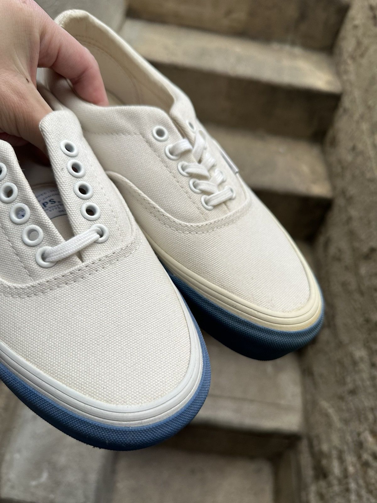 Vans × Wtaps Vans Vault x WTAP OG Era LX White Red Blue Size US 7.5 / EU 40-41 - 13 Thumbnail