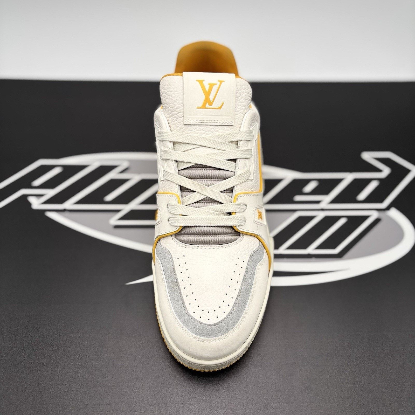 Louis Vuitton Louis Vuitton Trainer ' White Yellow ' | GOOD CONDITION! Size US 7.5 / EU 40-41 - 14 Thumbnail