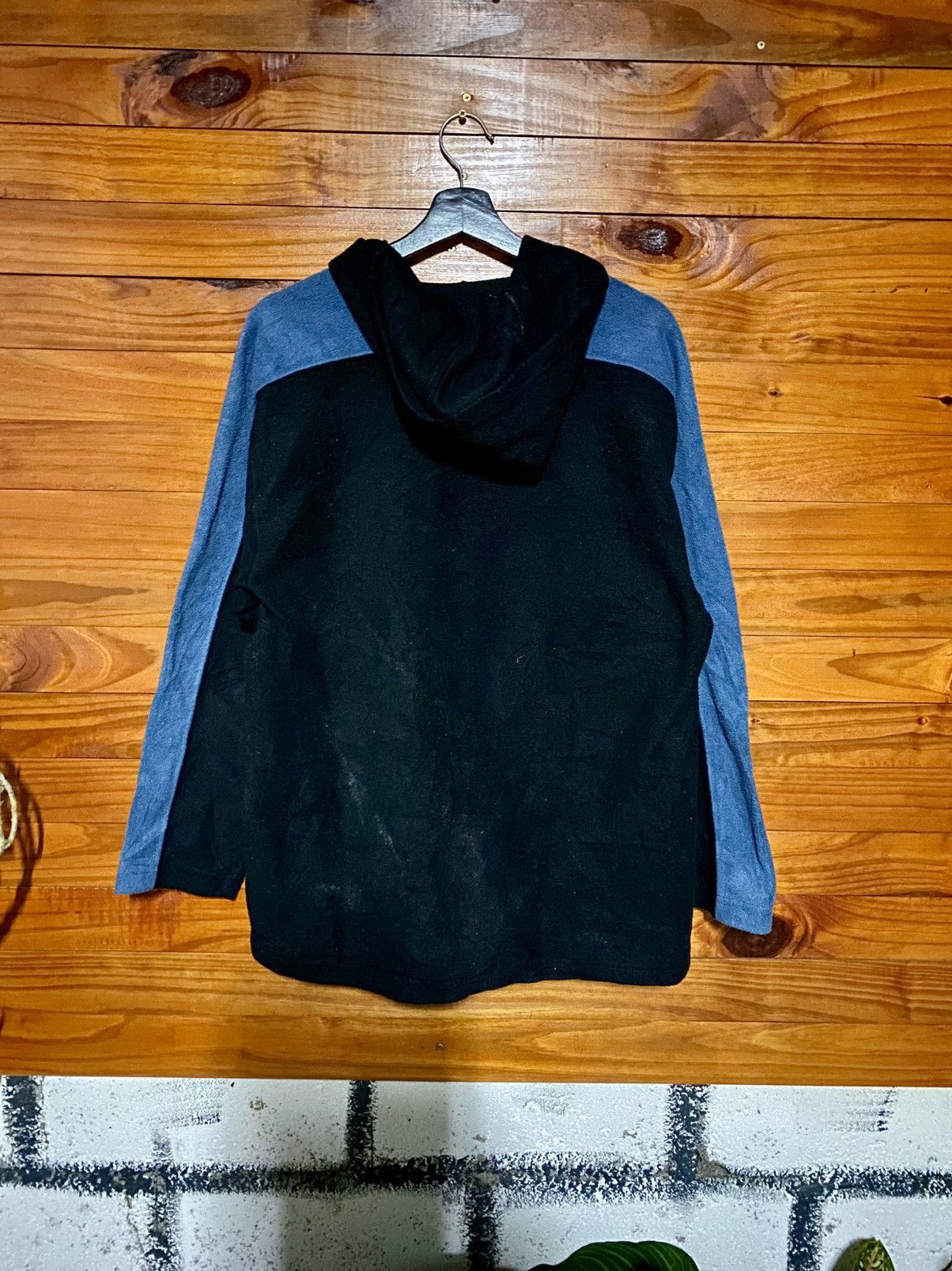 Vintage Vintage 90s Rana Valentino Italy Sports Hoodie Tone Pullover Size US M / EU 48-50 / 2 - 7 Thumbnail