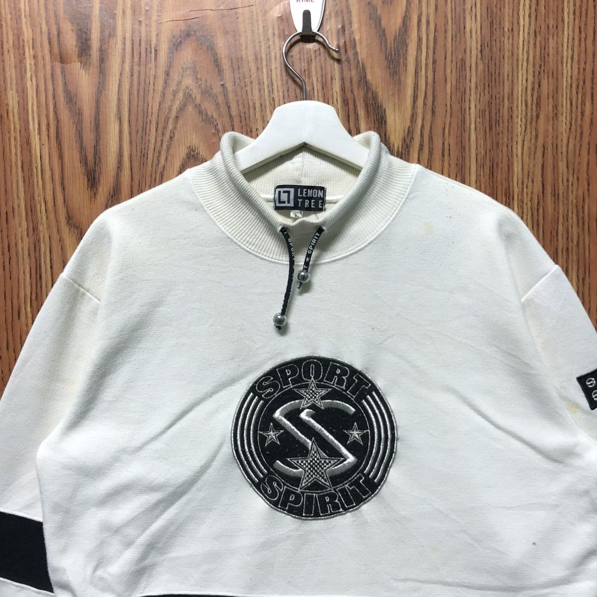 Vintage Vintage Lemon Three Sport Spirit Sweatshirt Size US L / EU 52-54 / 3 - 3 Thumbnail