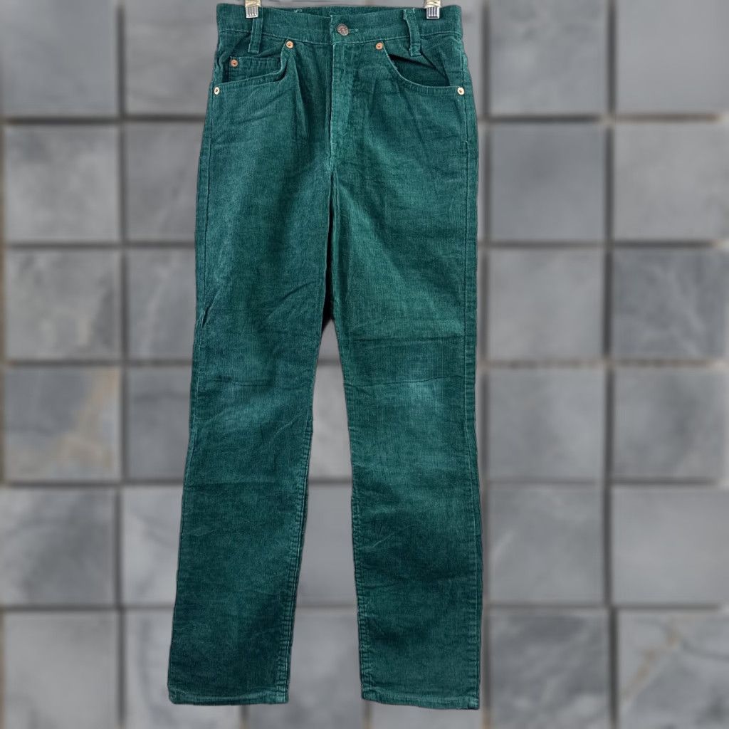 Levi's VINTAGE Levi's Pants Mens 28x30 Corduroy Green 80s Made USA Straight 5-Pocket Chino Casual Mens Size US 28 / EU 44 - 1 Thumbnail