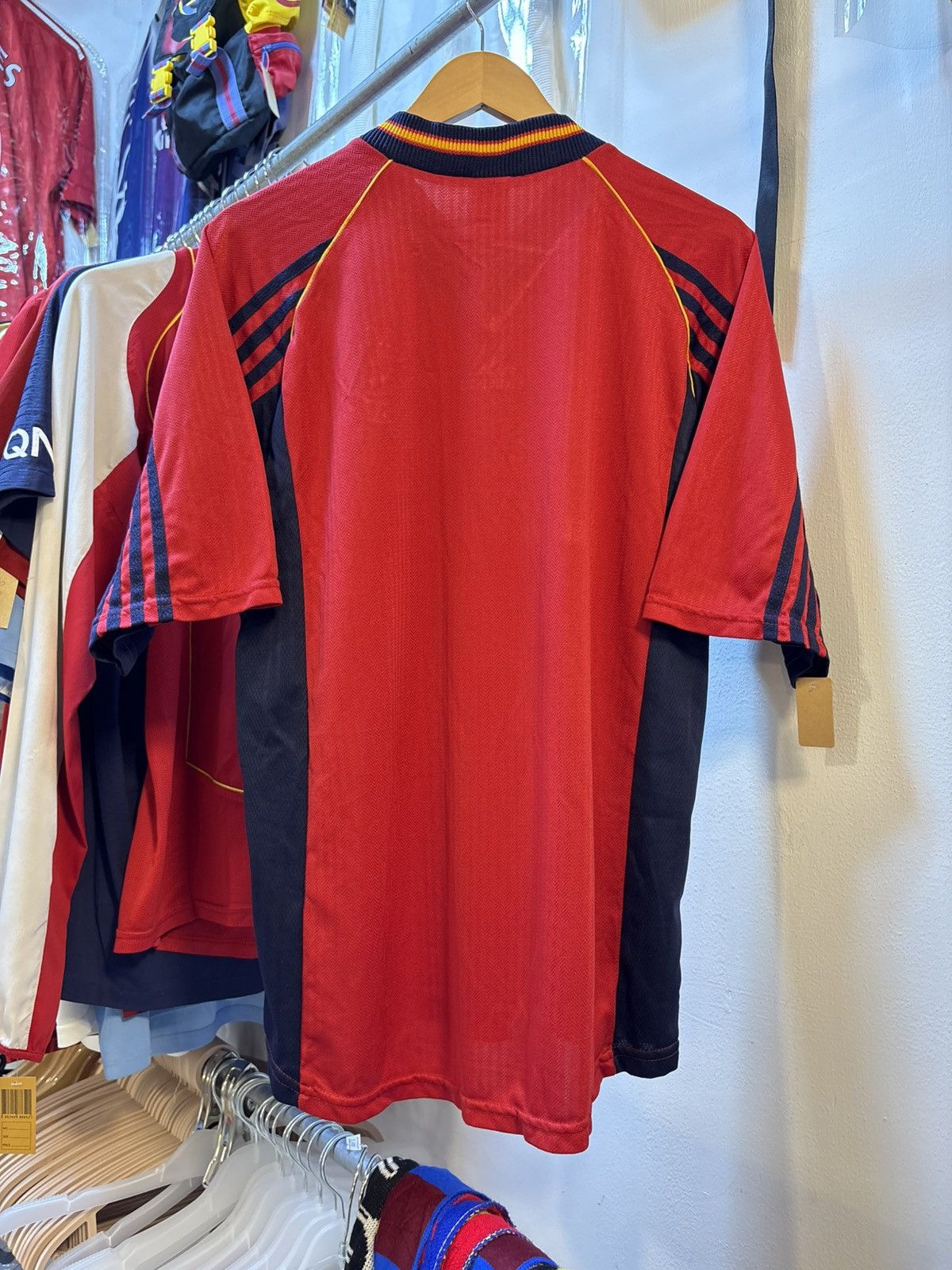 Adidas Vintage 1998 Spain Football Team Home Kit Size US L / EU 52-54 / 3 - 4 Thumbnail