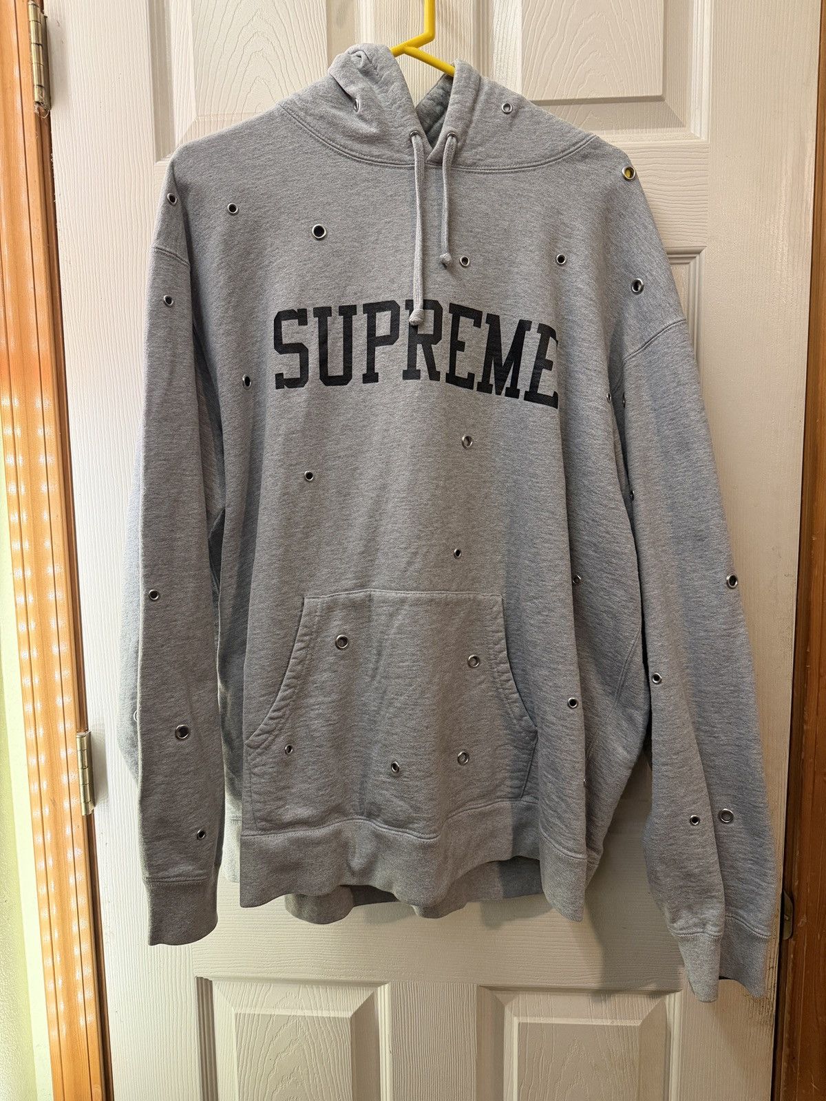 Supreme Supreme Eyelet Hooded Sweatshirt SS20 Gray Size XL Size US XL / EU 56 / 4 - 1 Thumbnail