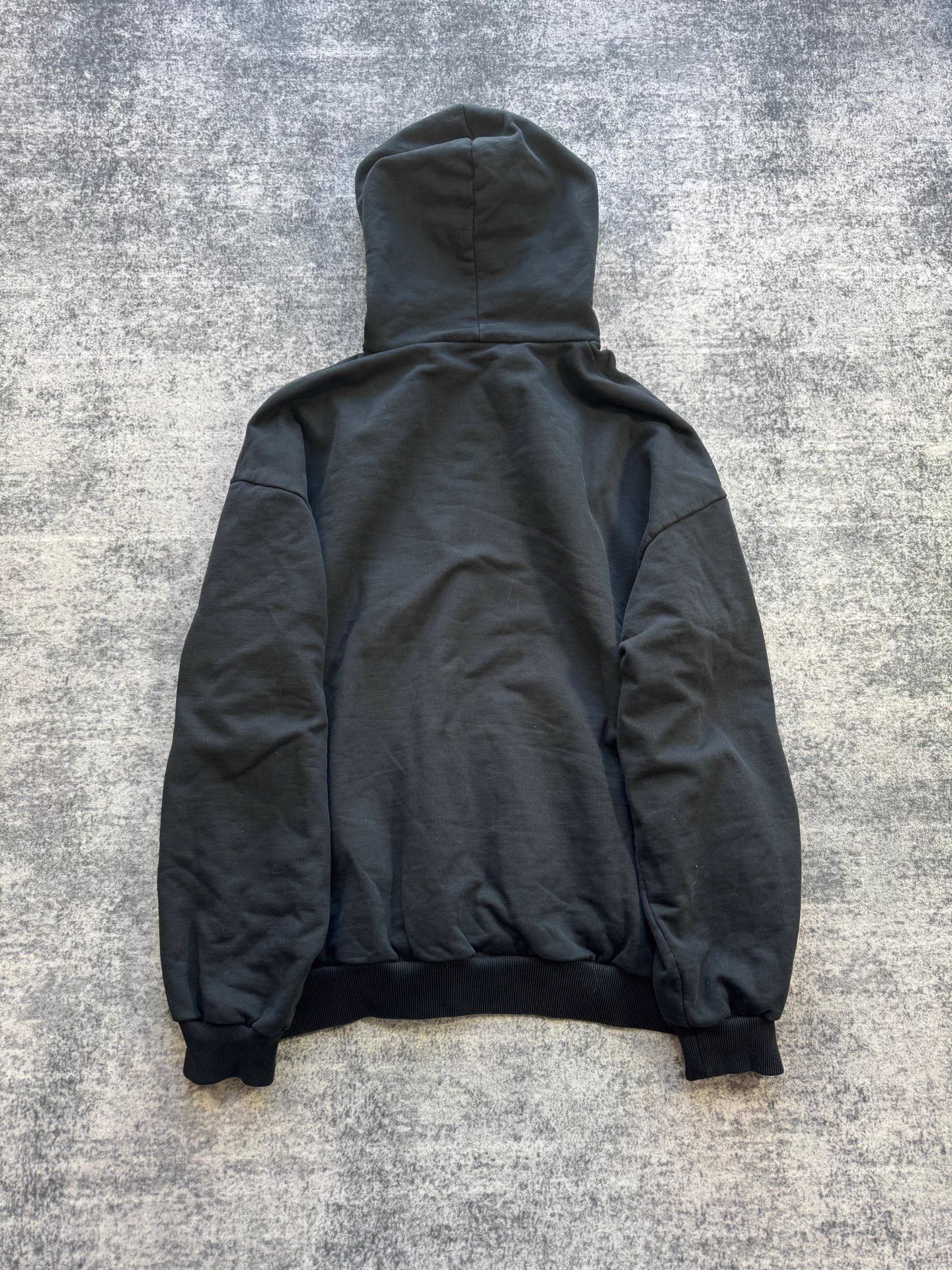 Balenciaga Balenciaga Black Small Logo Hoodie M Size US M / EU 48-50 / 2 - 2 Thumbnail