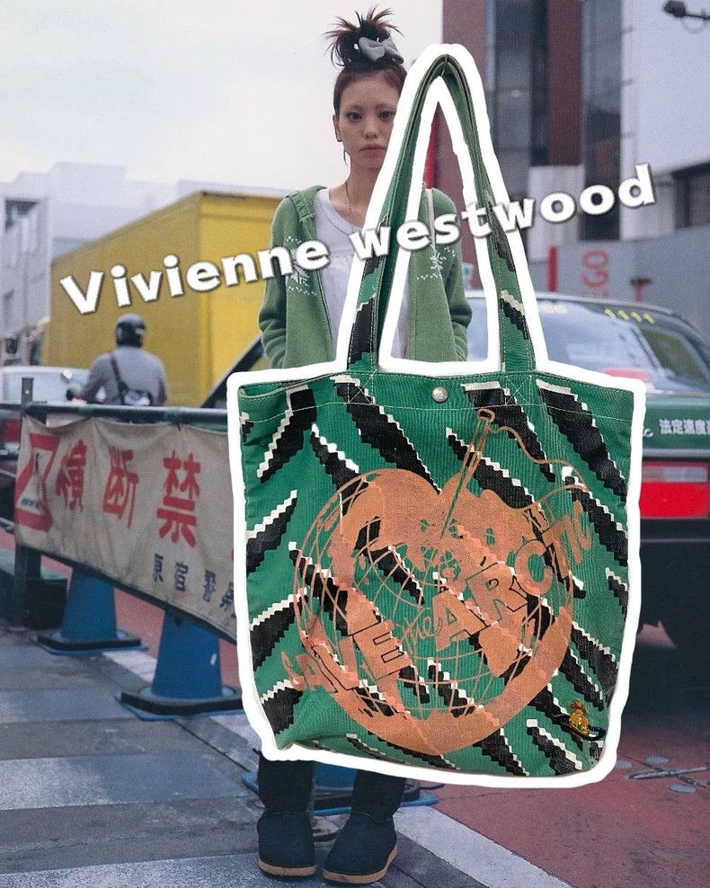 Vivienne Westwood Vivienne Westwood size os Green striped canvas earth print Size ONE SIZE - 1 Thumbnail