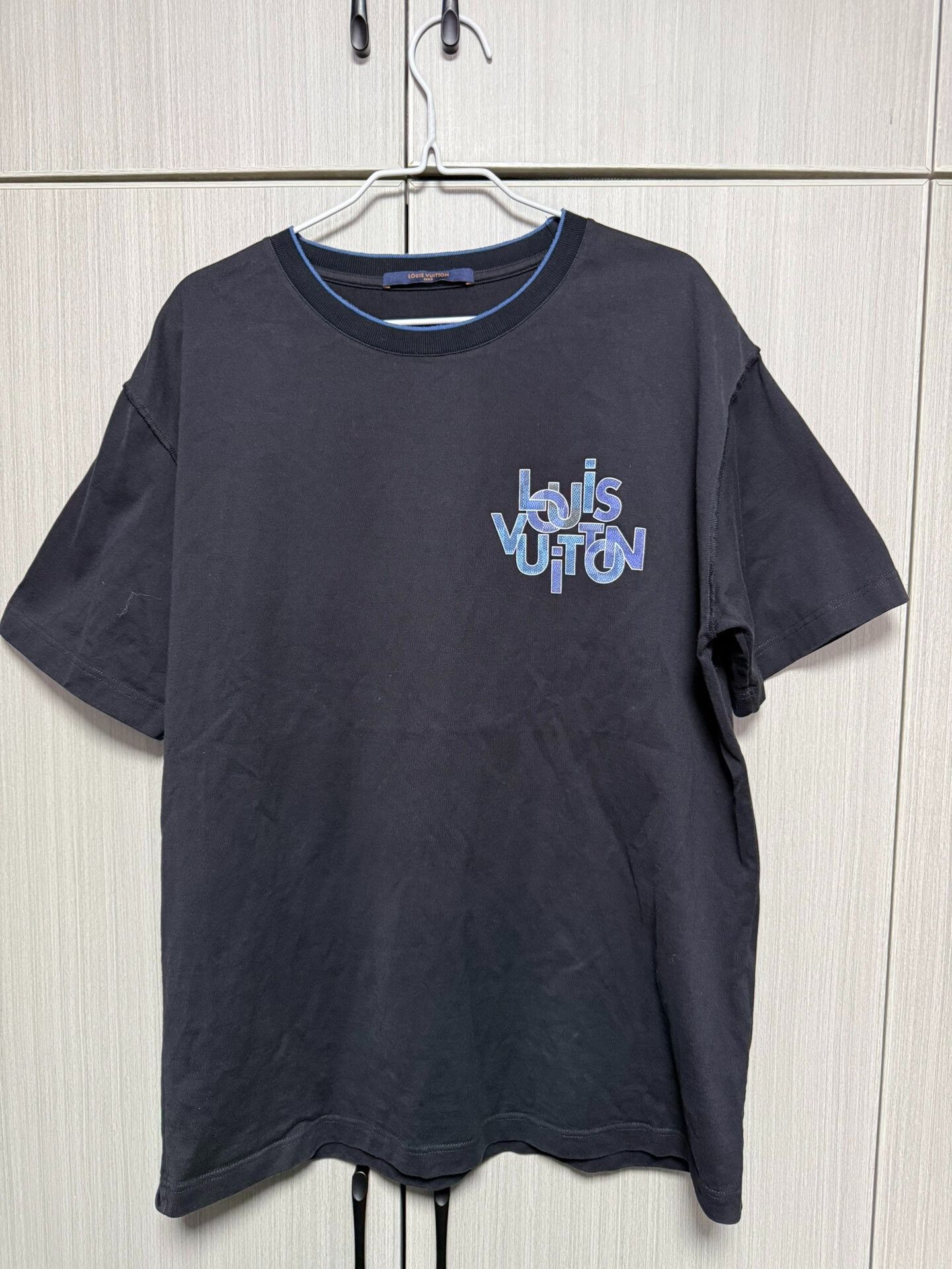 Louis Vuitton Louis Vuitton Checkerboard Letter Print T-Shirt Size US L / EU 52-54 / 3 - 1 Thumbnail