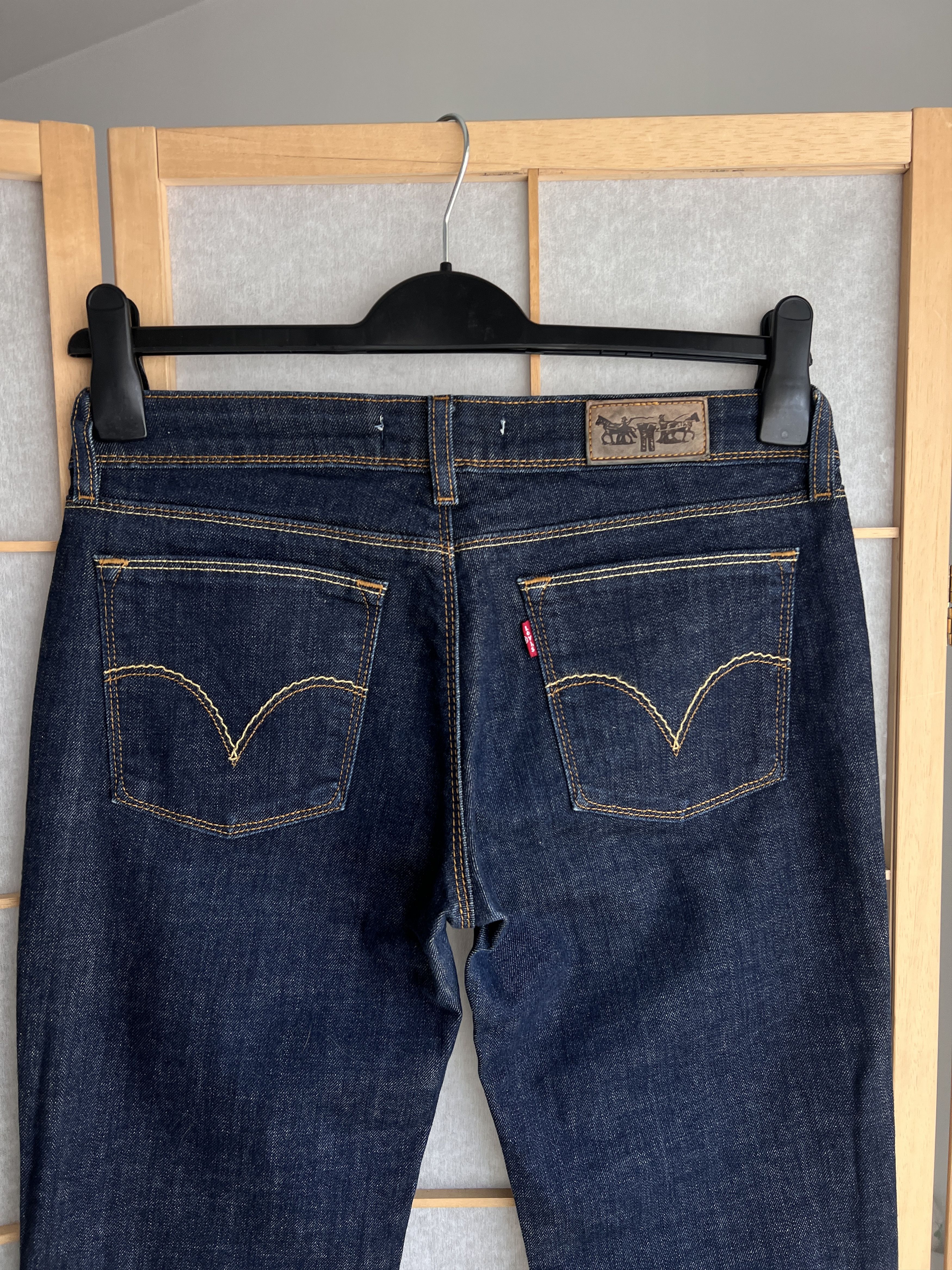 Levi's Vintage Clothing Levis 572 Low rise boot cut flared denim jeans y2k pants 00s Size US 31 - 14 Thumbnail