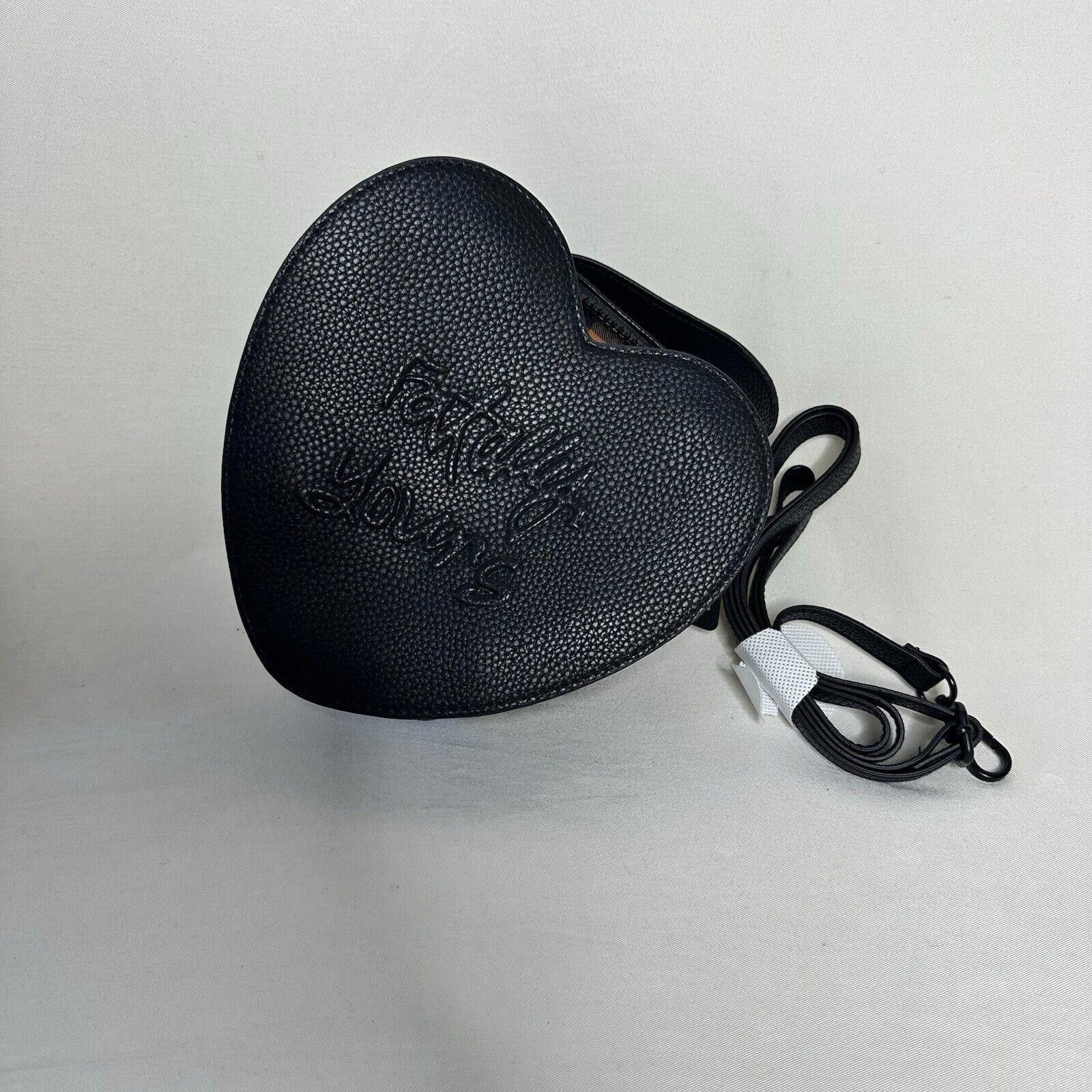 Designer Melt Cosmetics x Bailey Sarian Fatally Yours Heart Bag NWT Size ONE SIZE - 1 Thumbnail