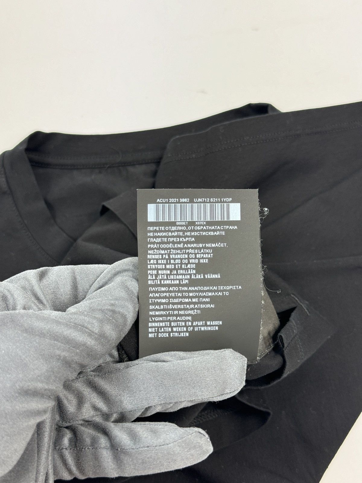 Prada LOGO PRINT T-SHIRT Size US S / EU 44-46 / 1 - 13 Thumbnail
