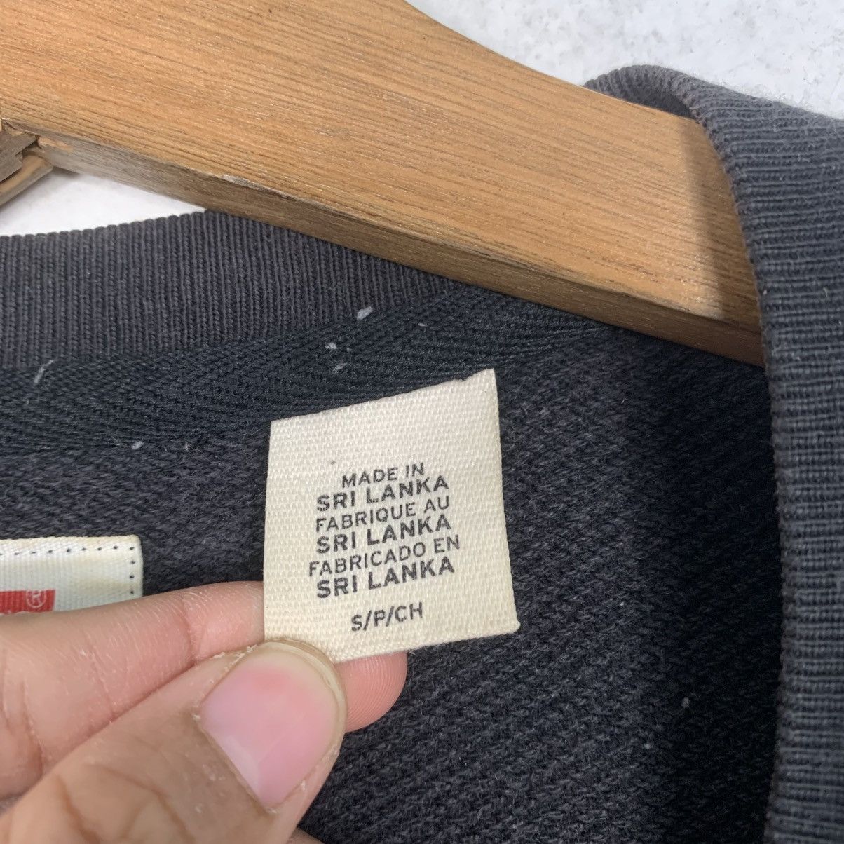 Levi's Vintage Levis Big Logo Sweatshirt Size US S / EU 44-46 / 1 - 12 Thumbnail