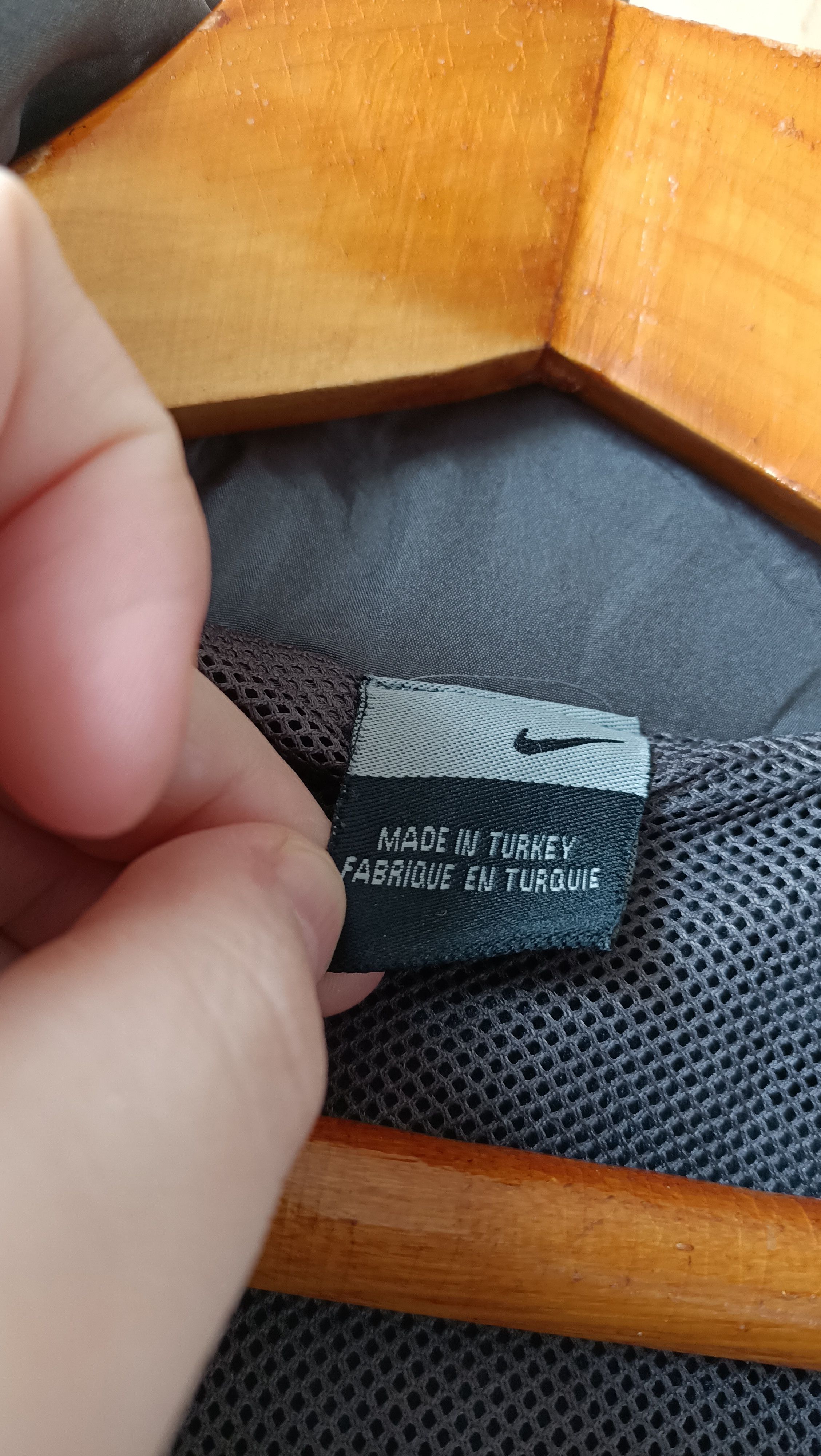 Nike Vintage Nike Air max jacket Size US M / EU 48-50 / 2 - 7 Thumbnail