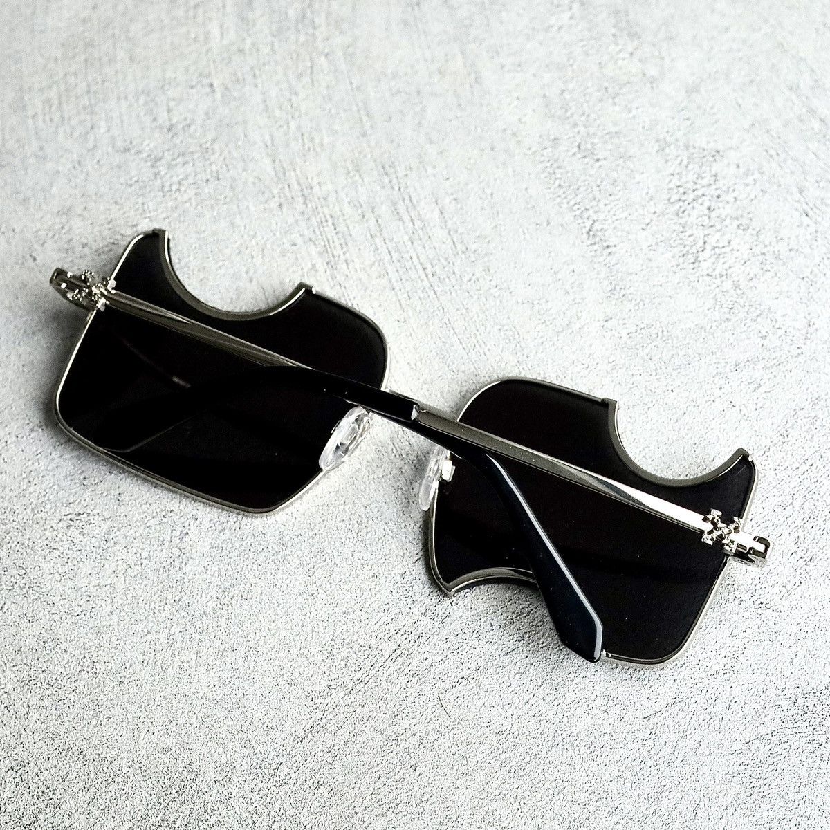 OFF WHITE SALVADOR GLASSES