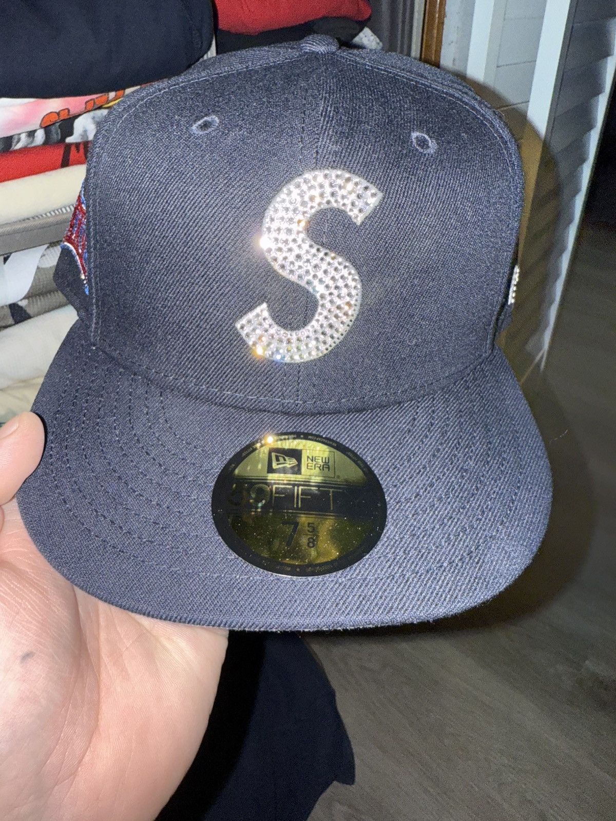 Supreme × Swarovski Supreme X swaraski 7 5/8 fitted Size ONE SIZE - 6 Thumbnail