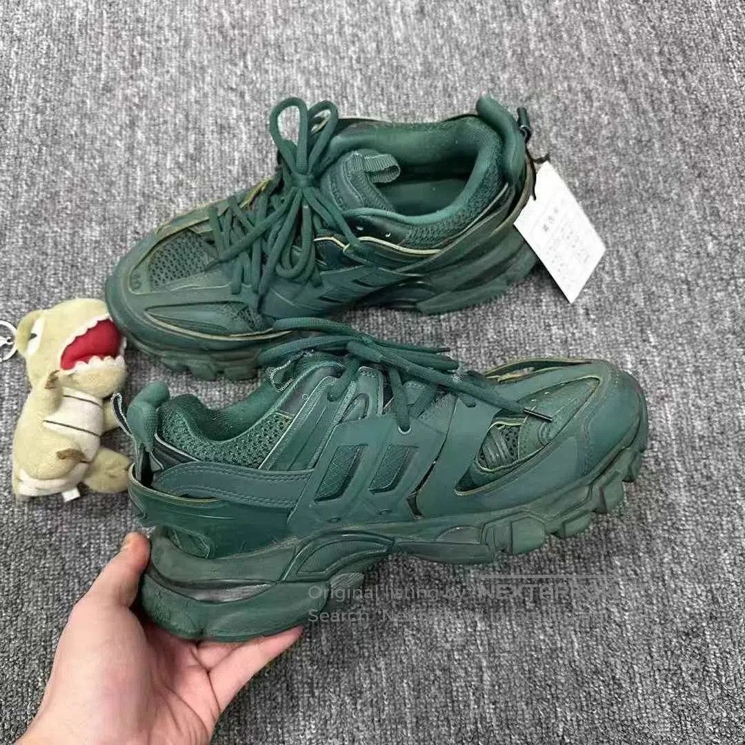 Japanese Brand Balenciaga Track Size 42 Green. Size US 9 / EU 42 - 3 Thumbnail
