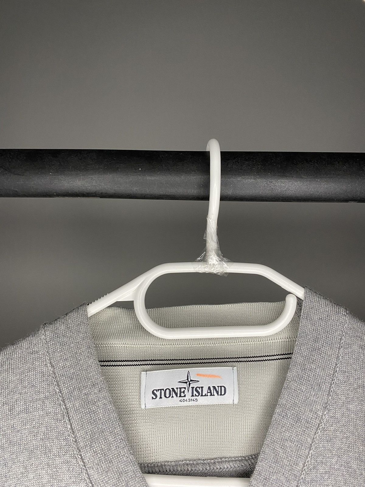 Stone Island Stone Island men's sweater, size XL, like new, classic gray Size US XL / EU 56 / 4 - 7 Thumbnail