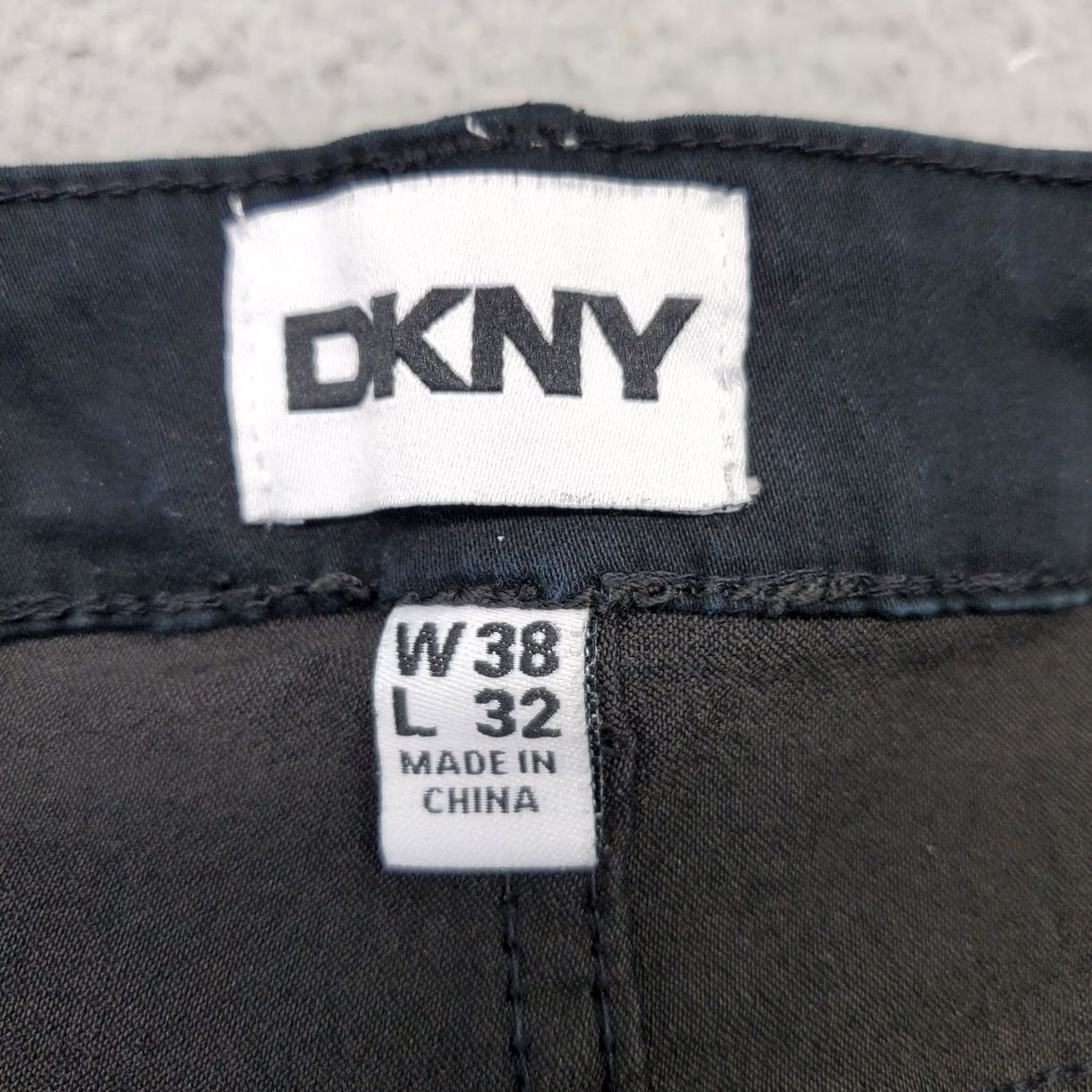 DKNY DKNY Mens Straight Jeans 38x32 Black Denim Stretch Dark Wash Vintage: No Size US 38 / EU 54 - 7 Thumbnail