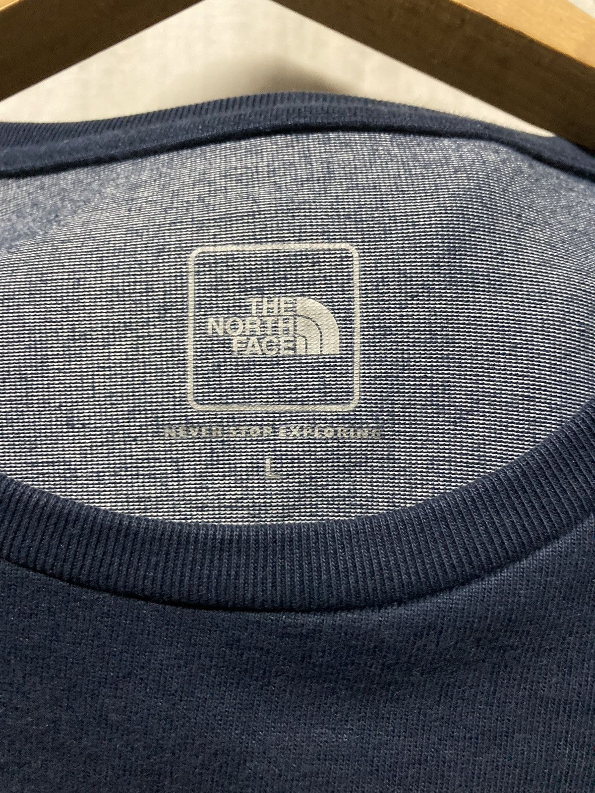 The North Face The North Face Navy Striped Tee Size L / US 10 / IT 46 - 5 Thumbnail