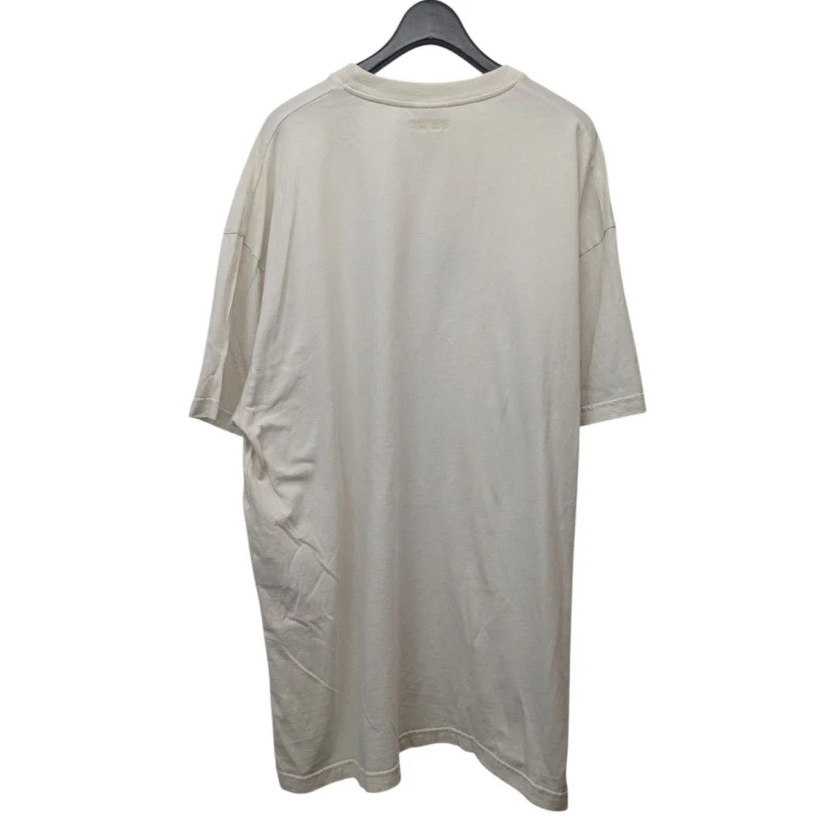 Vetements AW19 Friday Tee Size US M / EU 48-50 / 2 - 2 Thumbnail