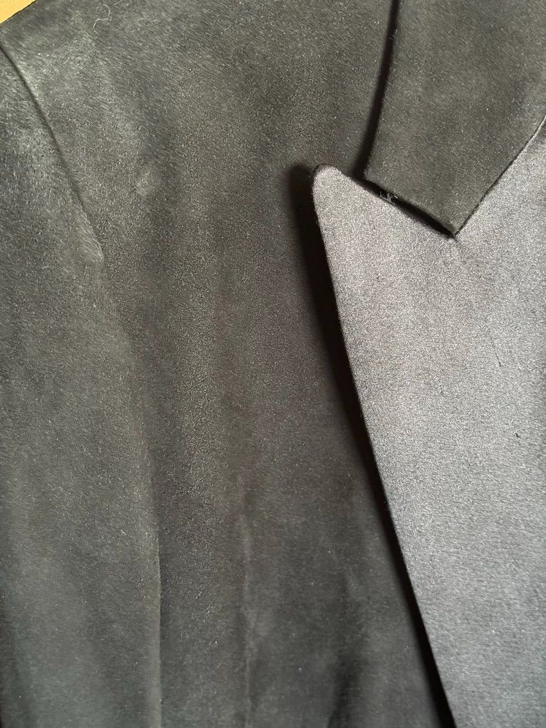 Yohji Yamamoto Yohji Yamamoto size os Suede paneled silk collar blazer Size 36R - 2 Thumbnail
