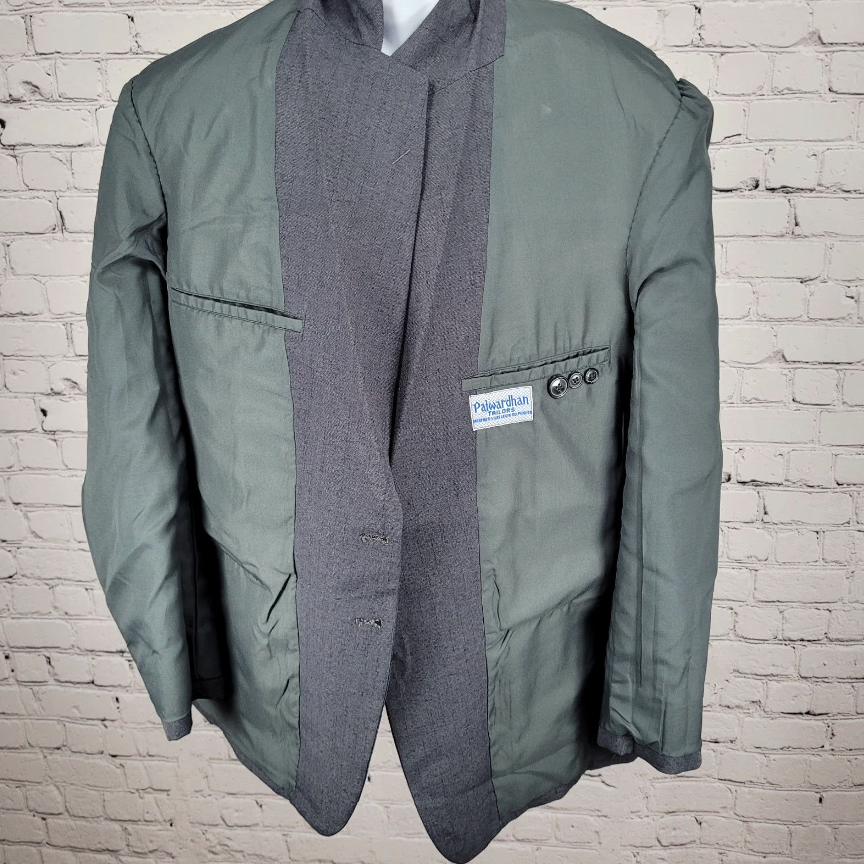 Vintage Patwardhan Grey 2 Button Single Vented Notch Blazer Sport Coat 42 Mens Jacket Slim Classic Size 42R - 4 Thumbnail
