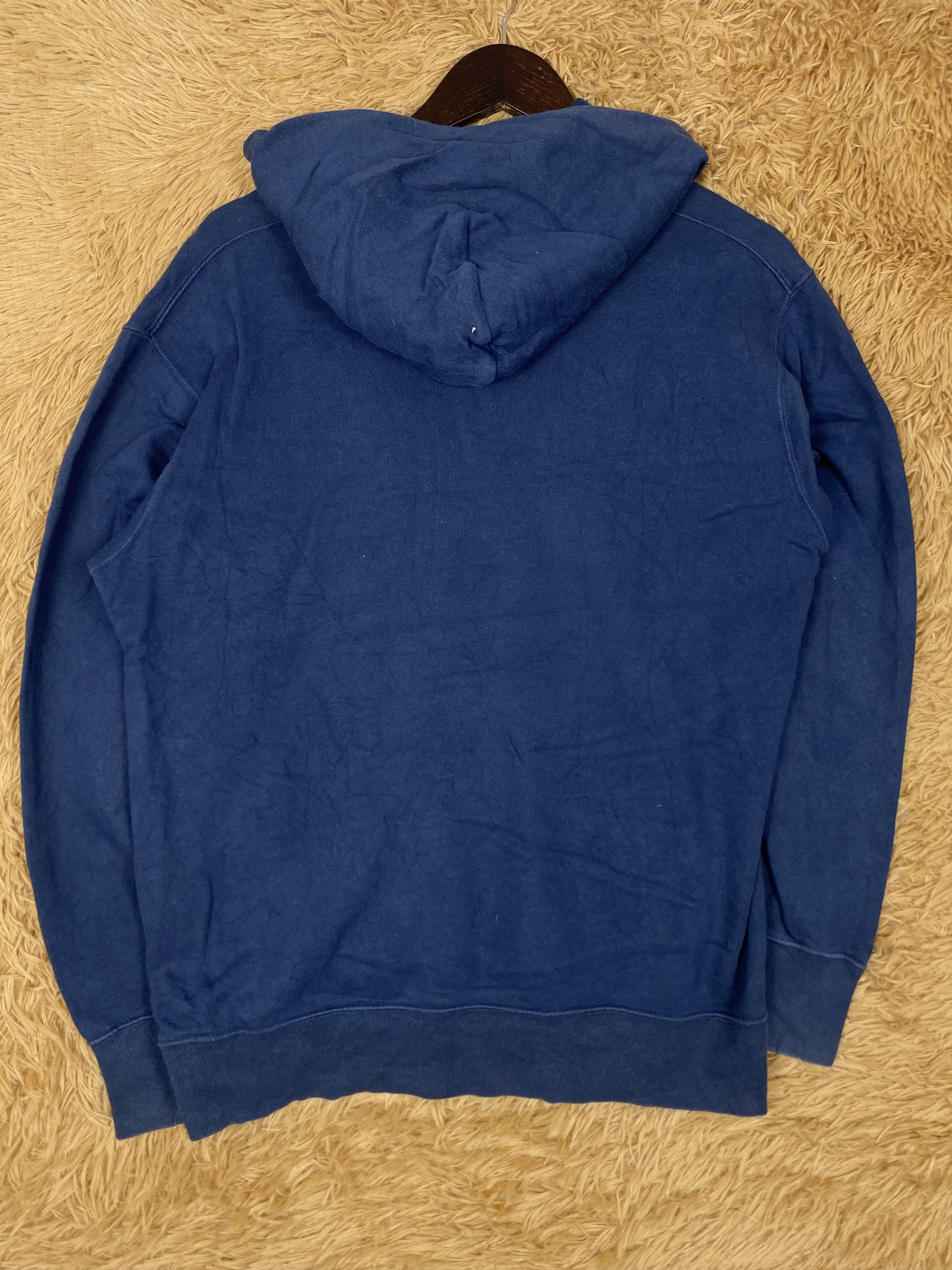 Uniqlo Vintage Uniqlo X MFA Sweatshirts PS0223 Size US M / EU 48-50 / 2 - 5 Thumbnail