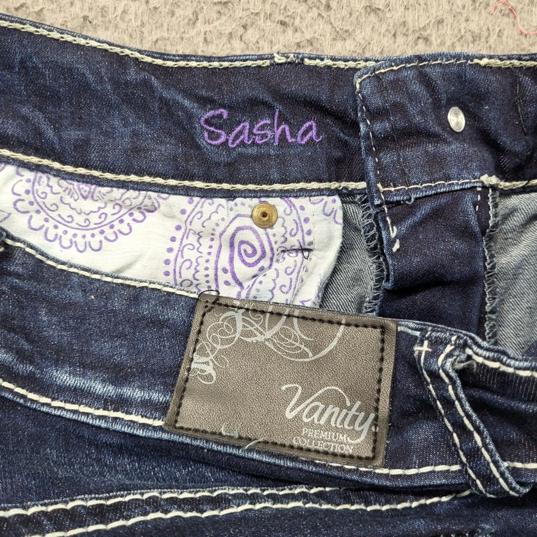 Vintage Vanity Premium Collection Capri Jeans Womens Size 28 Blue Denim Embellish Sasha Summer Size 28" / US 6 / IT 42 - 6 Thumbnail