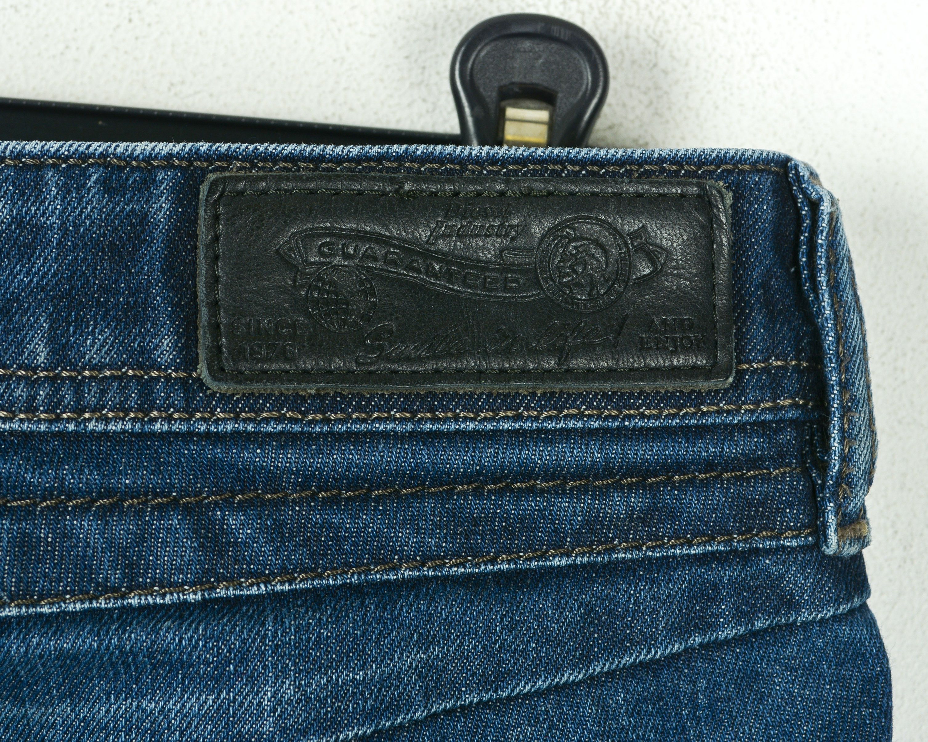 Diesel Belther W30 L30 Regular Slim Tapered Fit Jeans Denim Pants Size US 30 / EU 46 - 7 Thumbnail