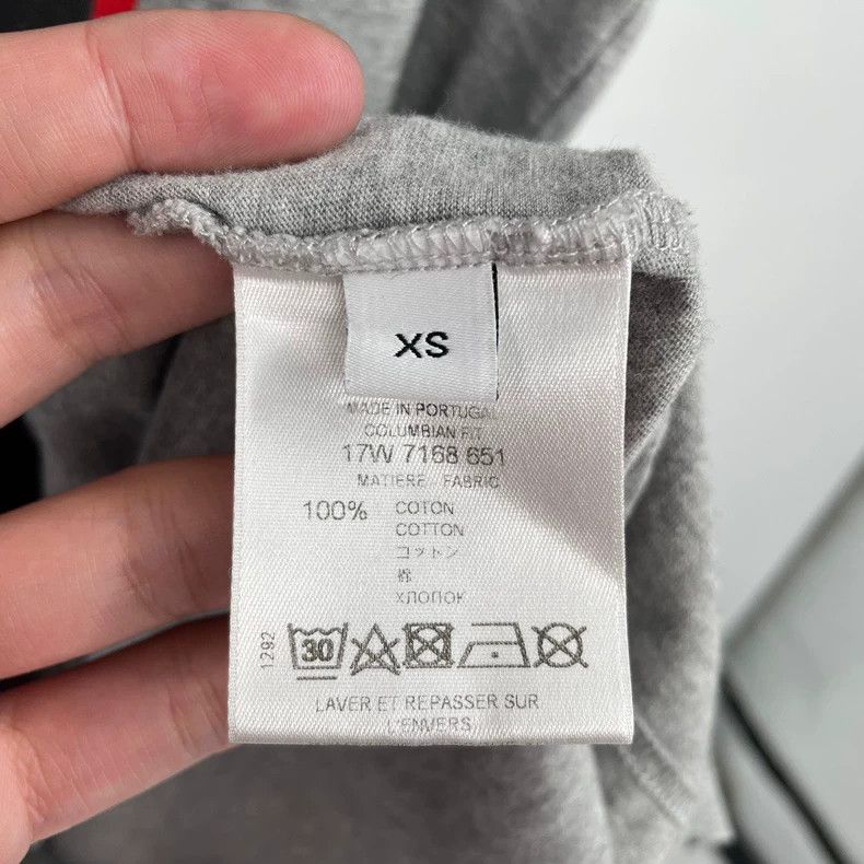 Givenchy Givenchy Grey portrait short-sleeve Size US XS / EU 42 / 0 - 4 Thumbnail