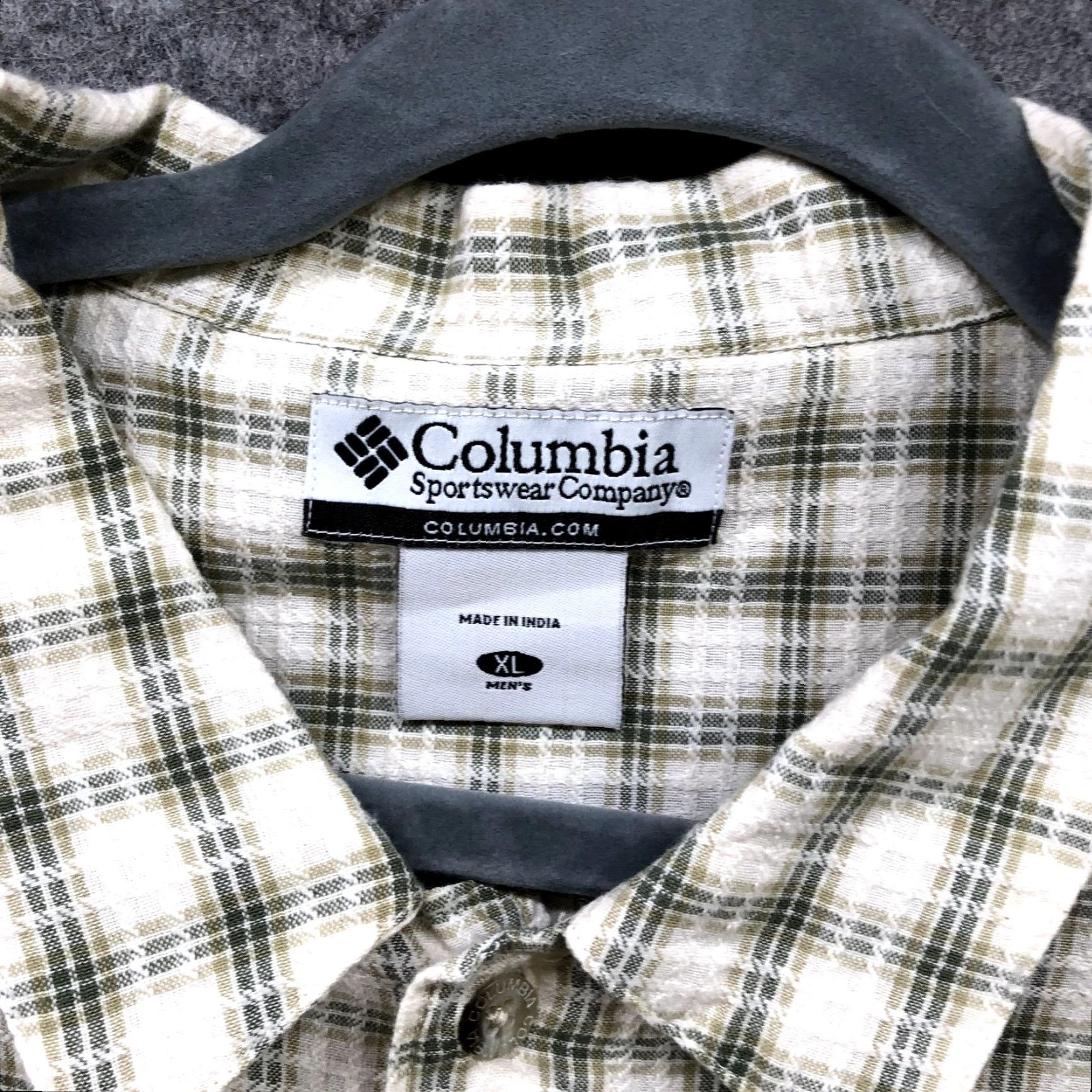 Vintage Columbia Short Sleeve Button Down Shirt Mens XL Beige Green Plaid Cotton Summer Size US XL / EU 56 / 4 - 6 Thumbnail