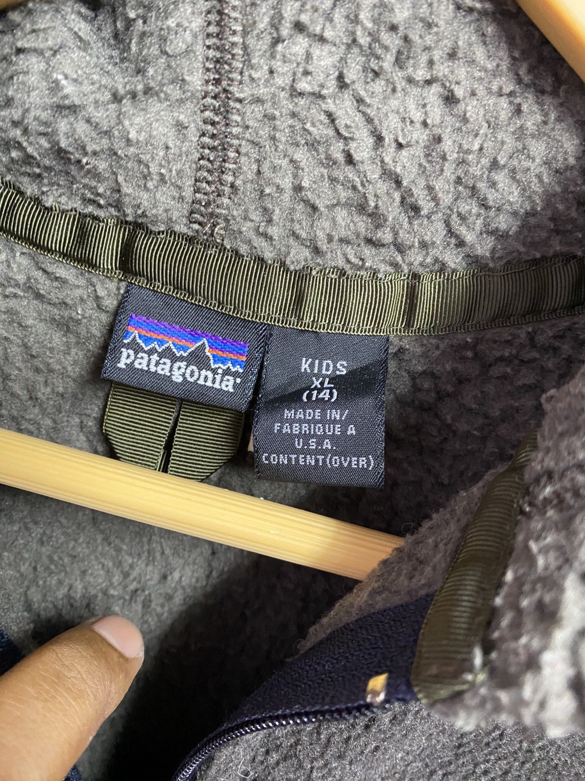 Patagonia vintage Patagonia Synchilla fleece hooded zip jacket Size US M / EU 48-50 / 2 - 3 Thumbnail