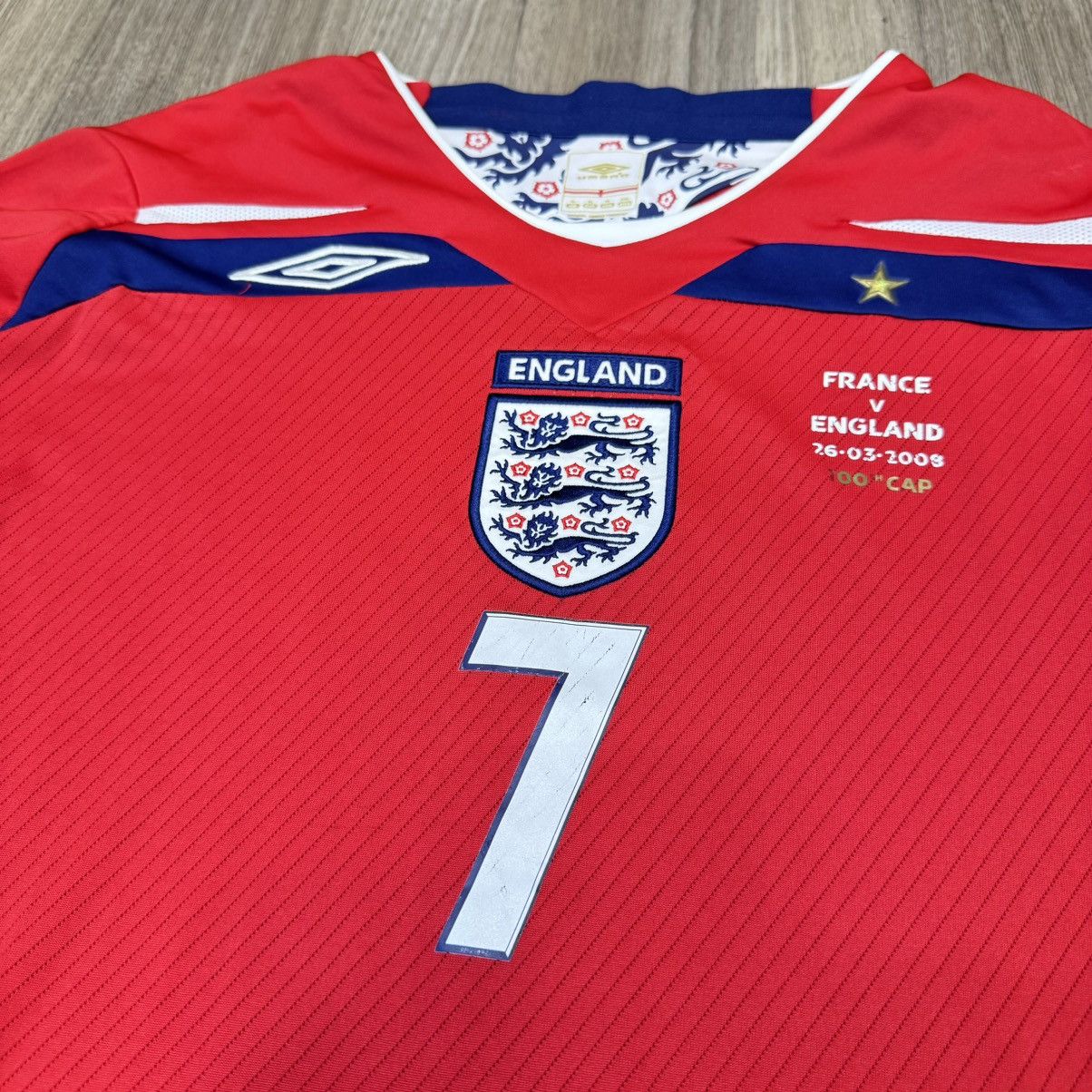Umbro England 08/09 Longsleeves home shirt #7 Beckham Size US XL / EU 56 / 4 - 3 Thumbnail