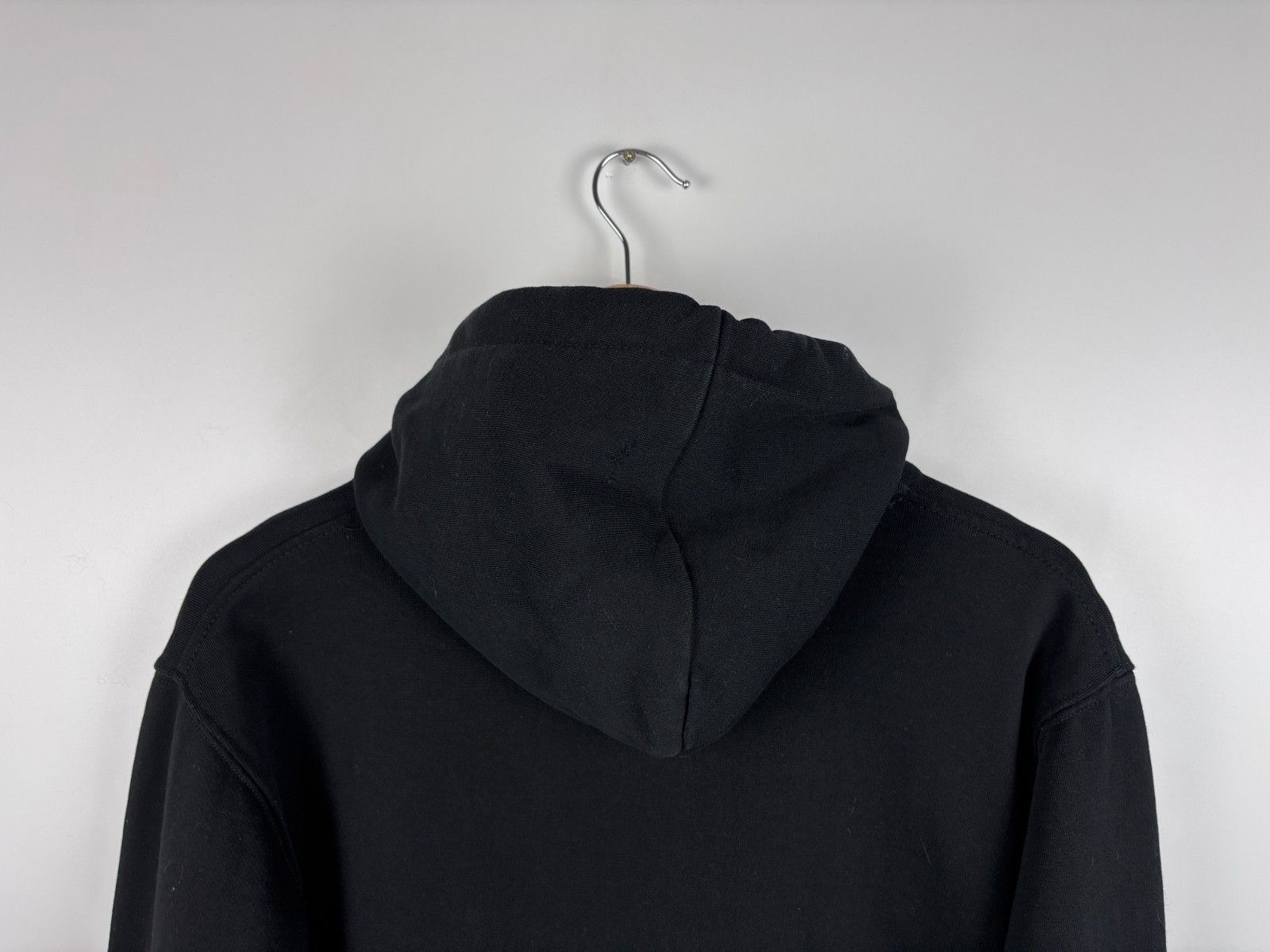 Valentino Womens Valentino Embossed Logo Hoodie Black Size L Size L / US 10 / IT 46 - 6 Thumbnail