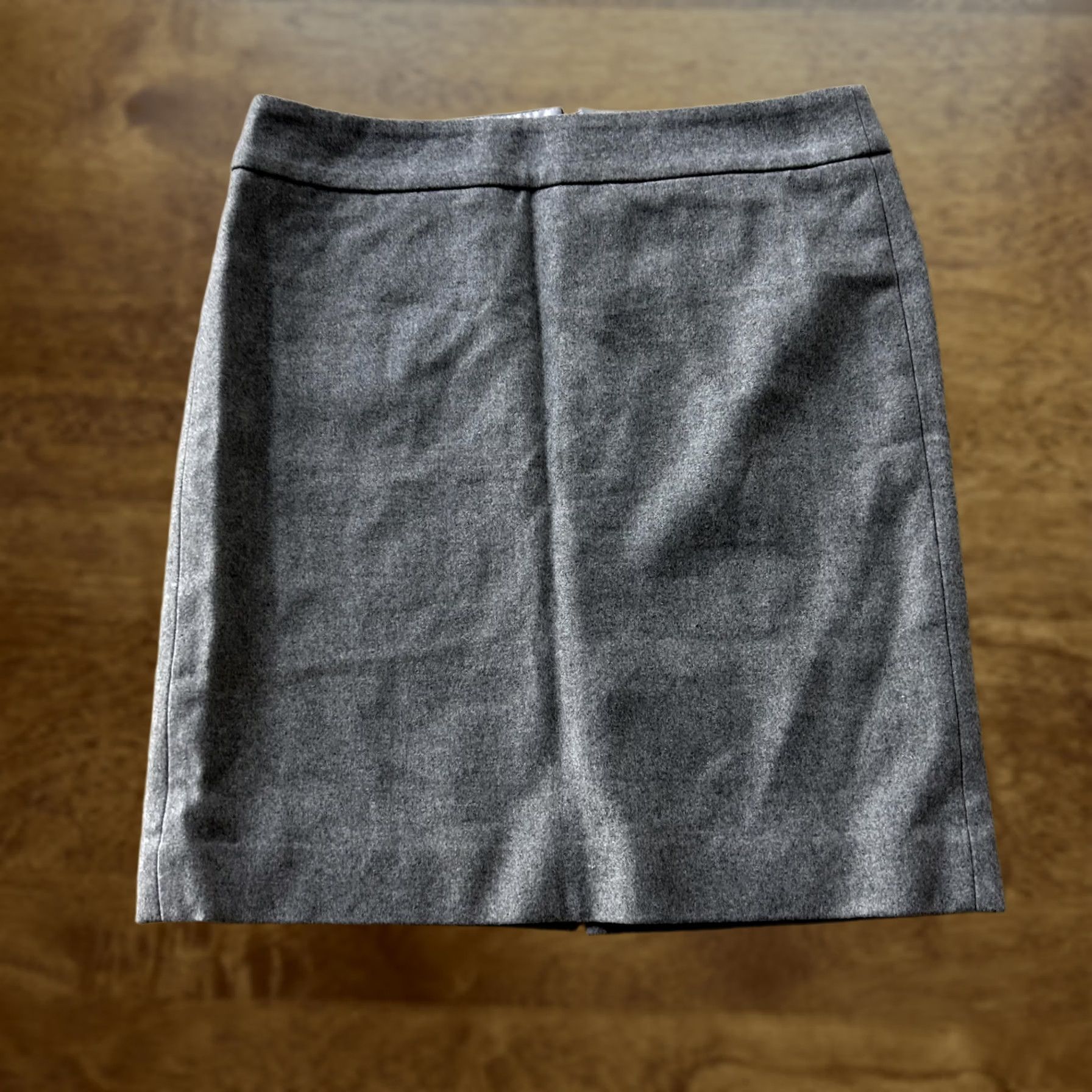 J.Crew J.Crew Skirt Womens 12 Gray Wool Pencil Knee Length Lined Workwear Office Career Size 34" / US 12 / IT 48 - 1 Thumbnail