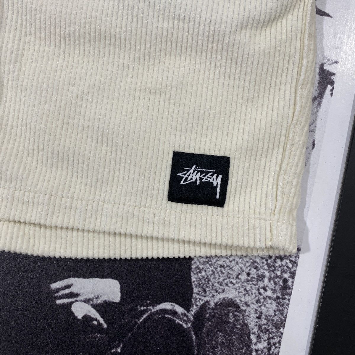 Stussy STUSSY AUSTRALIA CORDUROY SHORTS OFF WHITE - 34 Size US 34 / EU 50 - 2 Thumbnail