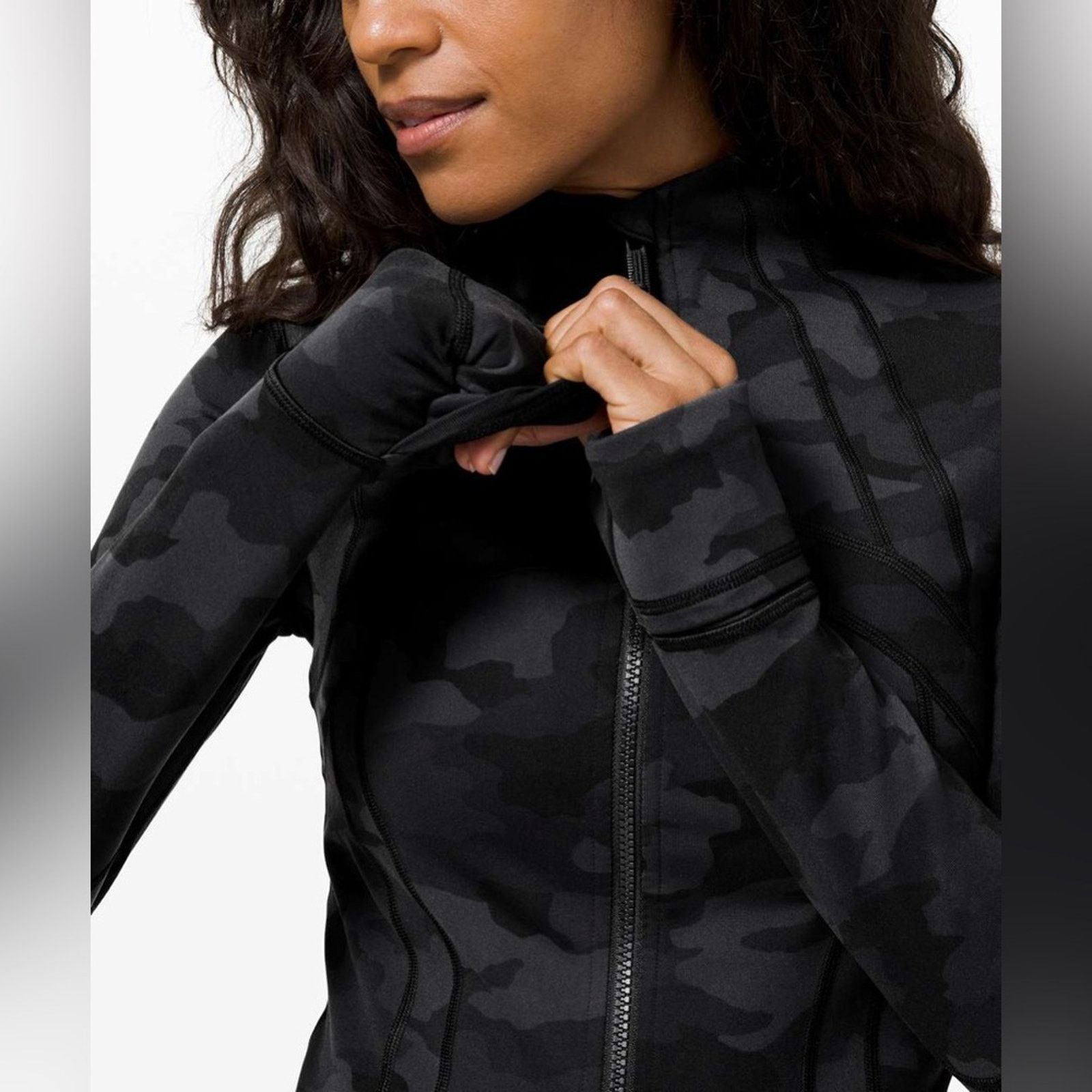 Lululemon NWT Lululemon Define Jacket *Luon Size M / US 6-8 / IT 42-44 - 2 Thumbnail