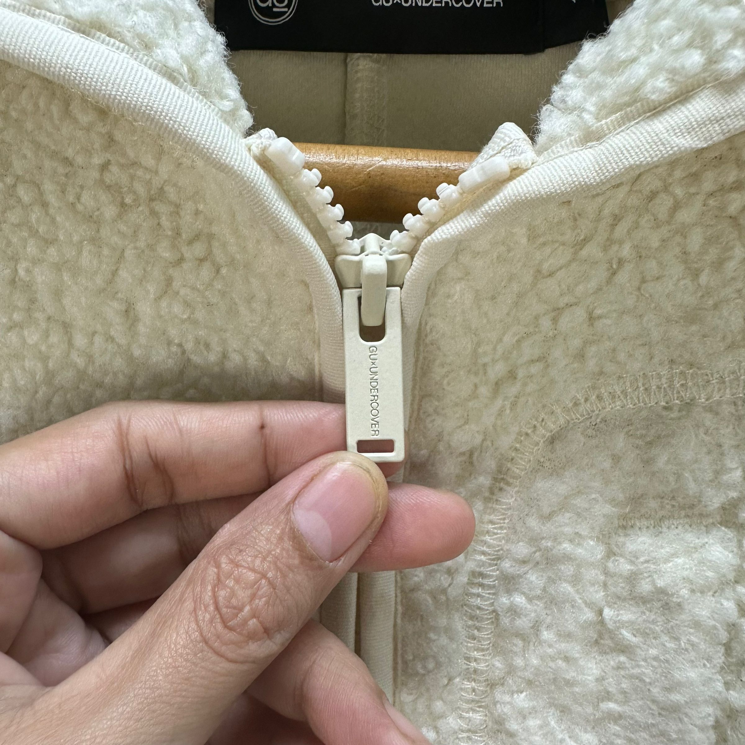 GU × Undercover GU X UNDERCOVER KID HOODIE FLEECE JACKET #8566-014 Size US S / EU 44-46 / 1 - 6 Thumbnail