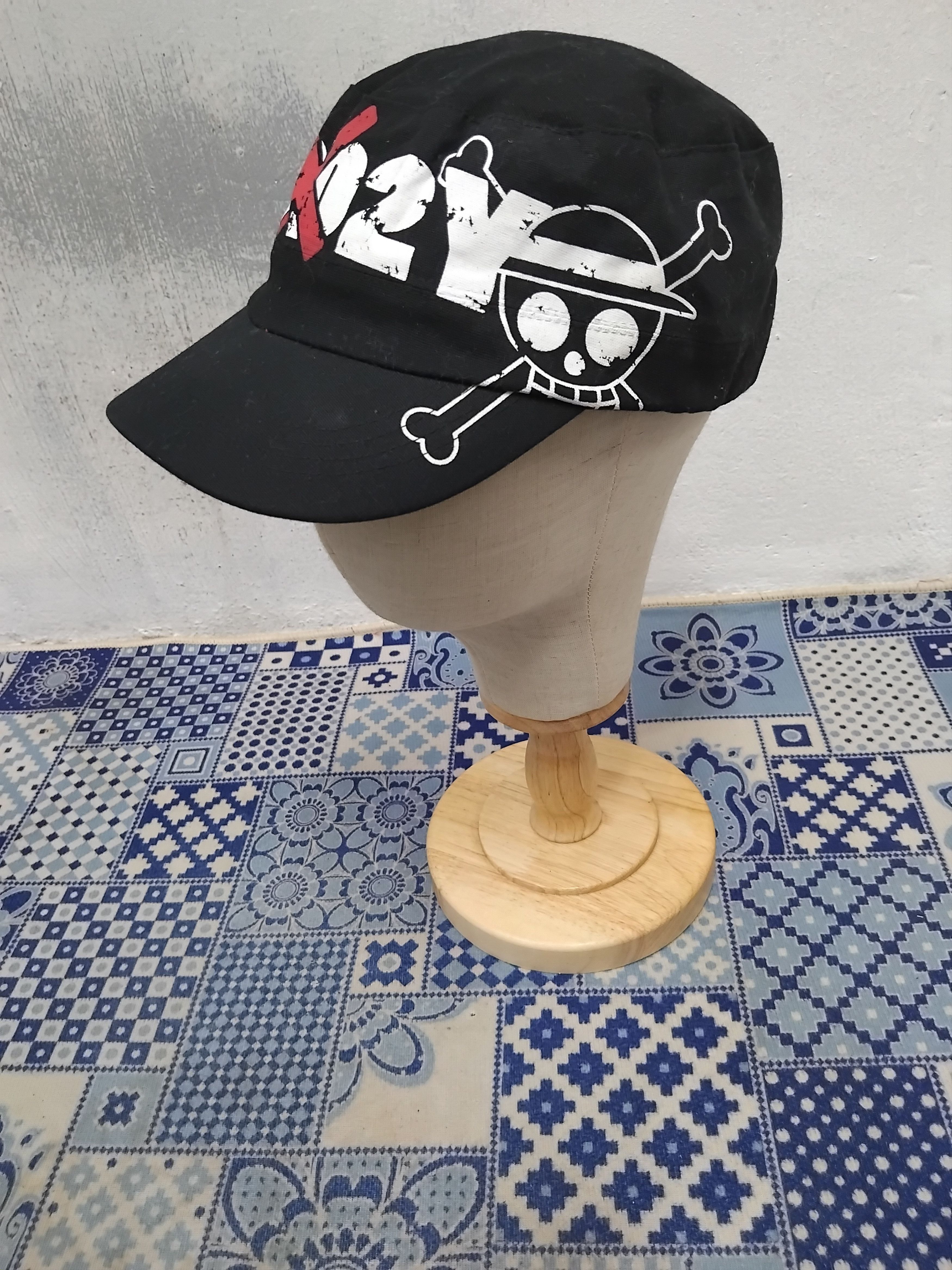 One Piece 💥One piece black colour cap Size ONE SIZE - 1 Thumbnail