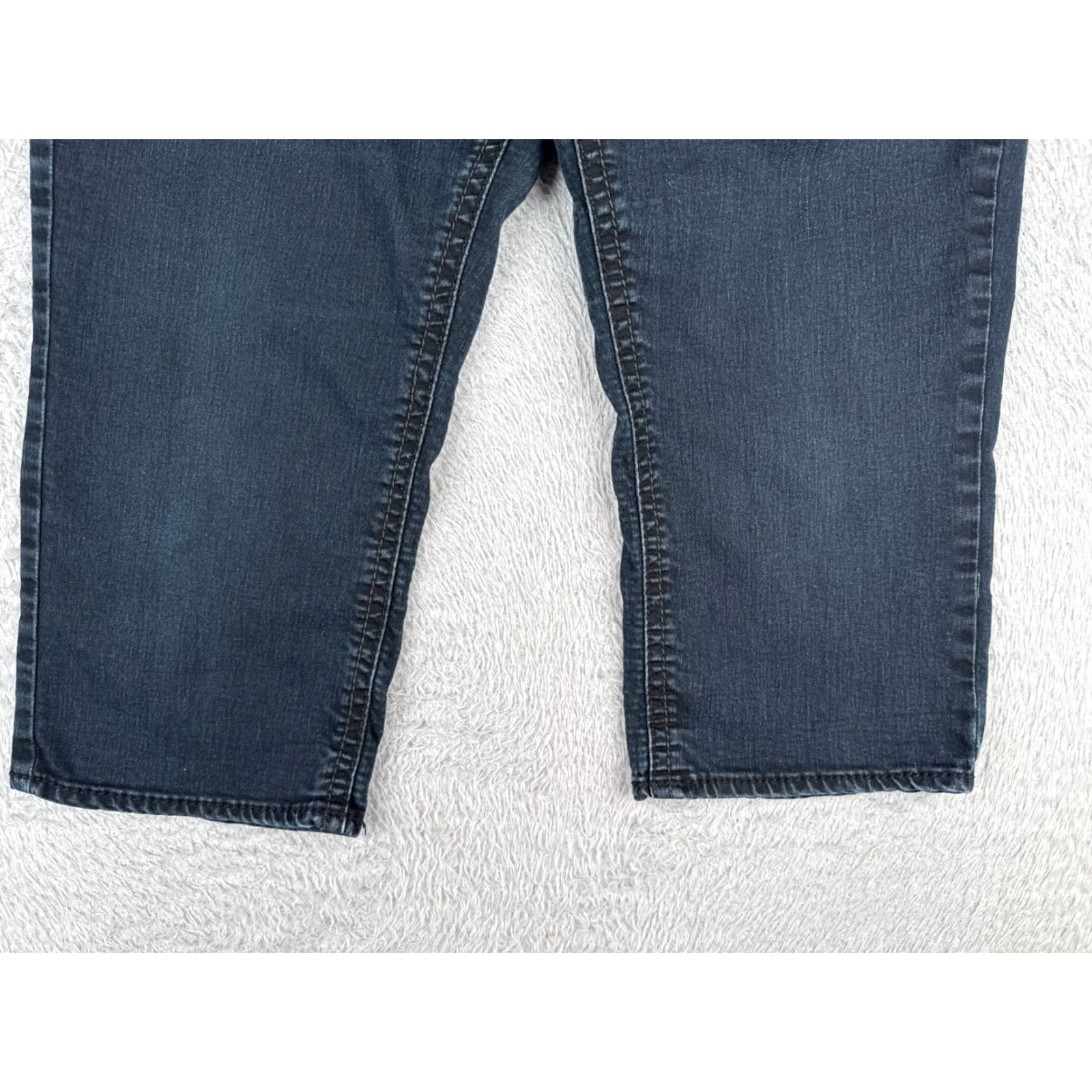 Vintage HYDRAULIC Women’s Capri Jeans 32 Blue Denim Mid Rise Dark Wash Cotton Blend 20 Inseam Regular Fit Size 24" / US 00 / IT 34 - 2 Thumbnail