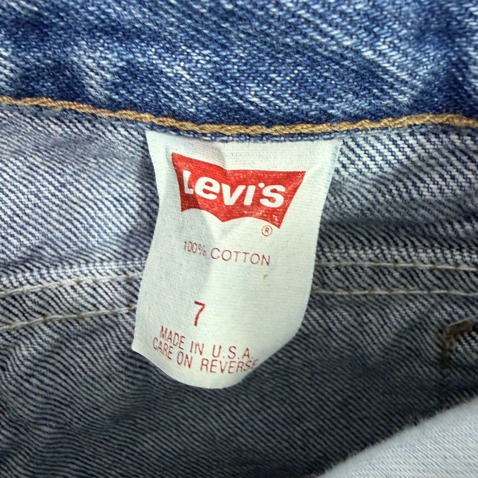 Vintage Vintage Levis 900 Jeans Women's 7 (26x31) Blue Mom High Rise Size 26" / US 2 / IT 38 - 4 Thumbnail