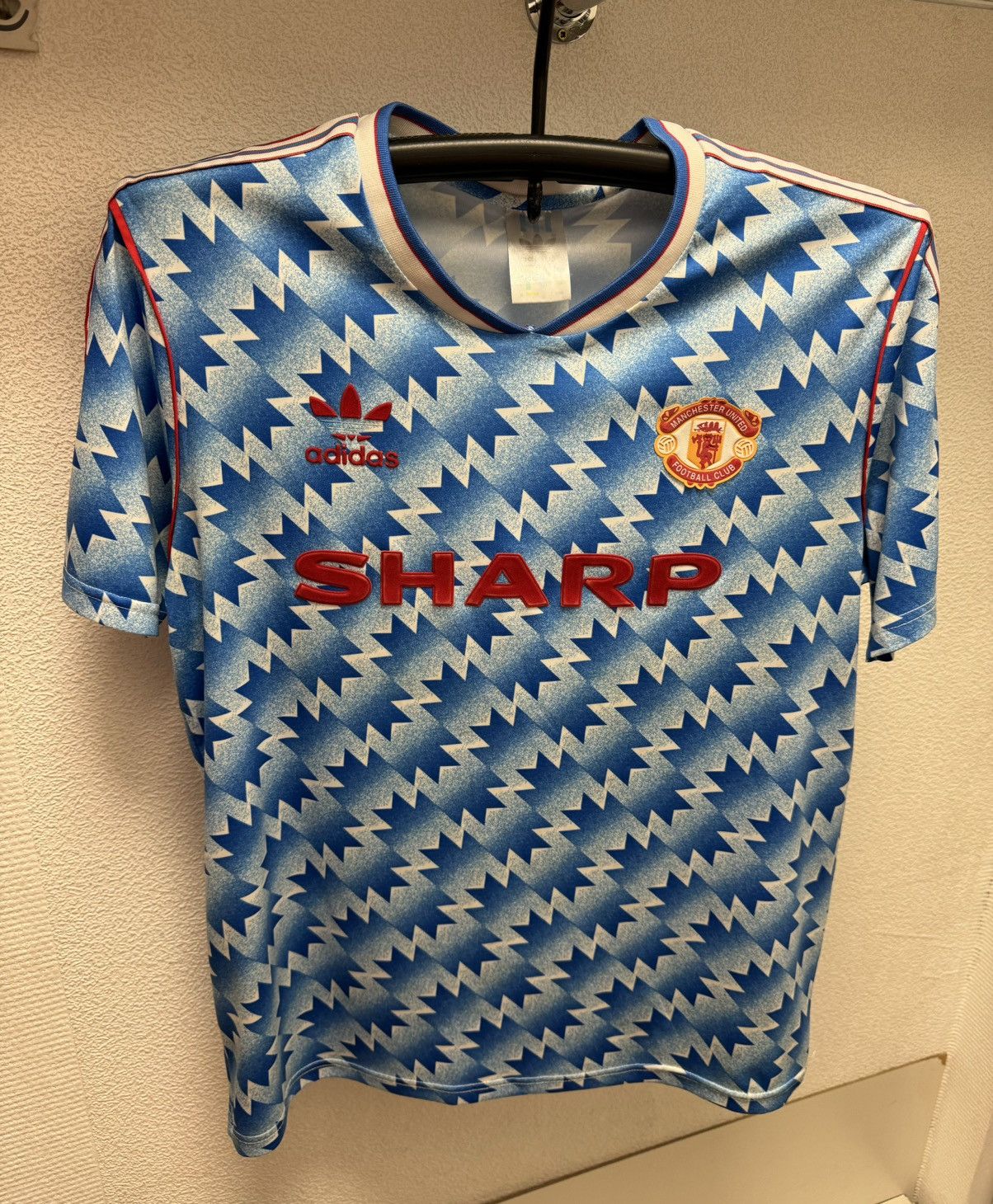 Adidas Manchester United adidas vintage soccer jersey L sharp Size US L / EU 52-54 / 3 - 1 Thumbnail