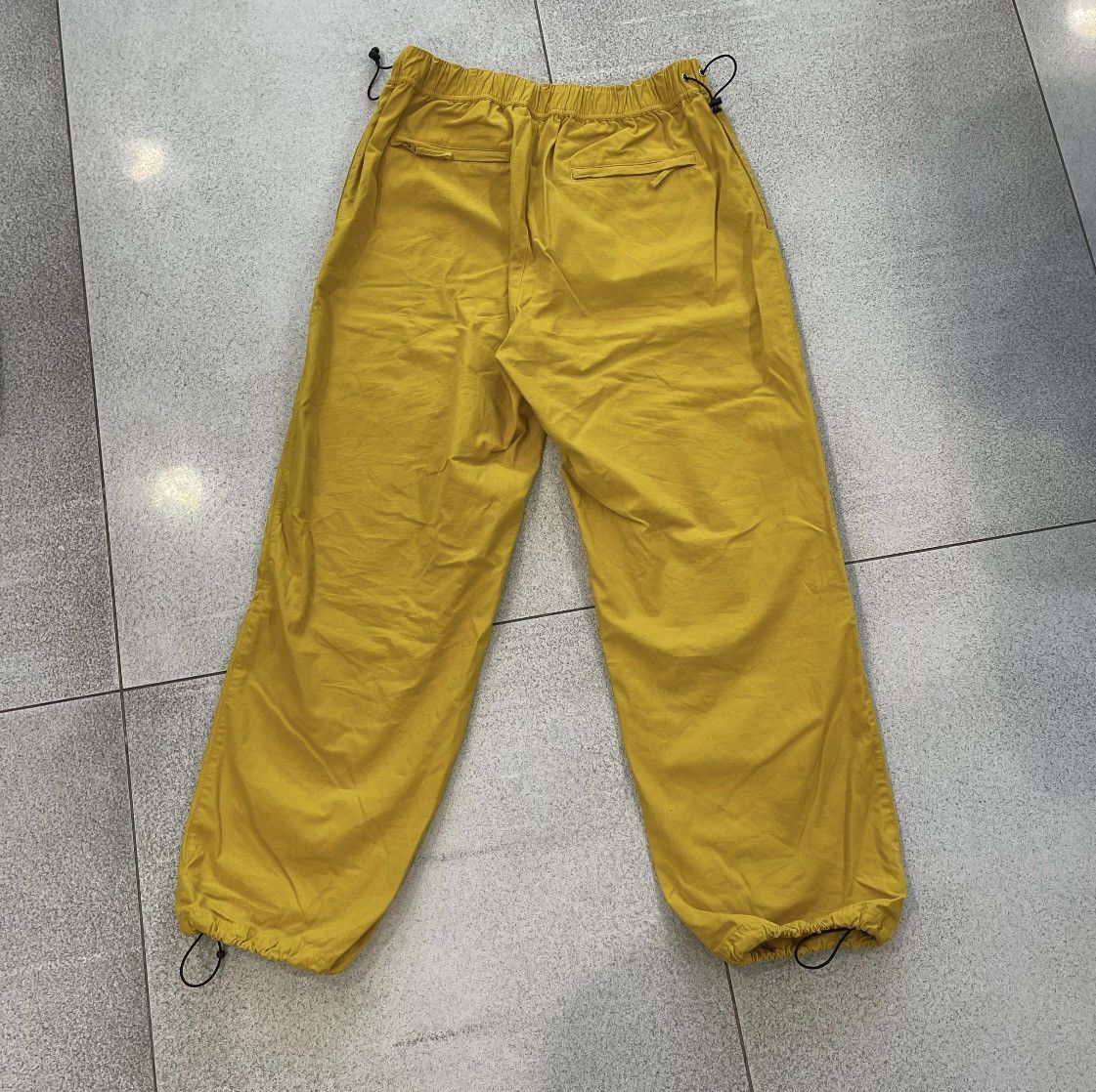 Supreme Supreme yellow cargo pants Size US 29 - 6 Thumbnail