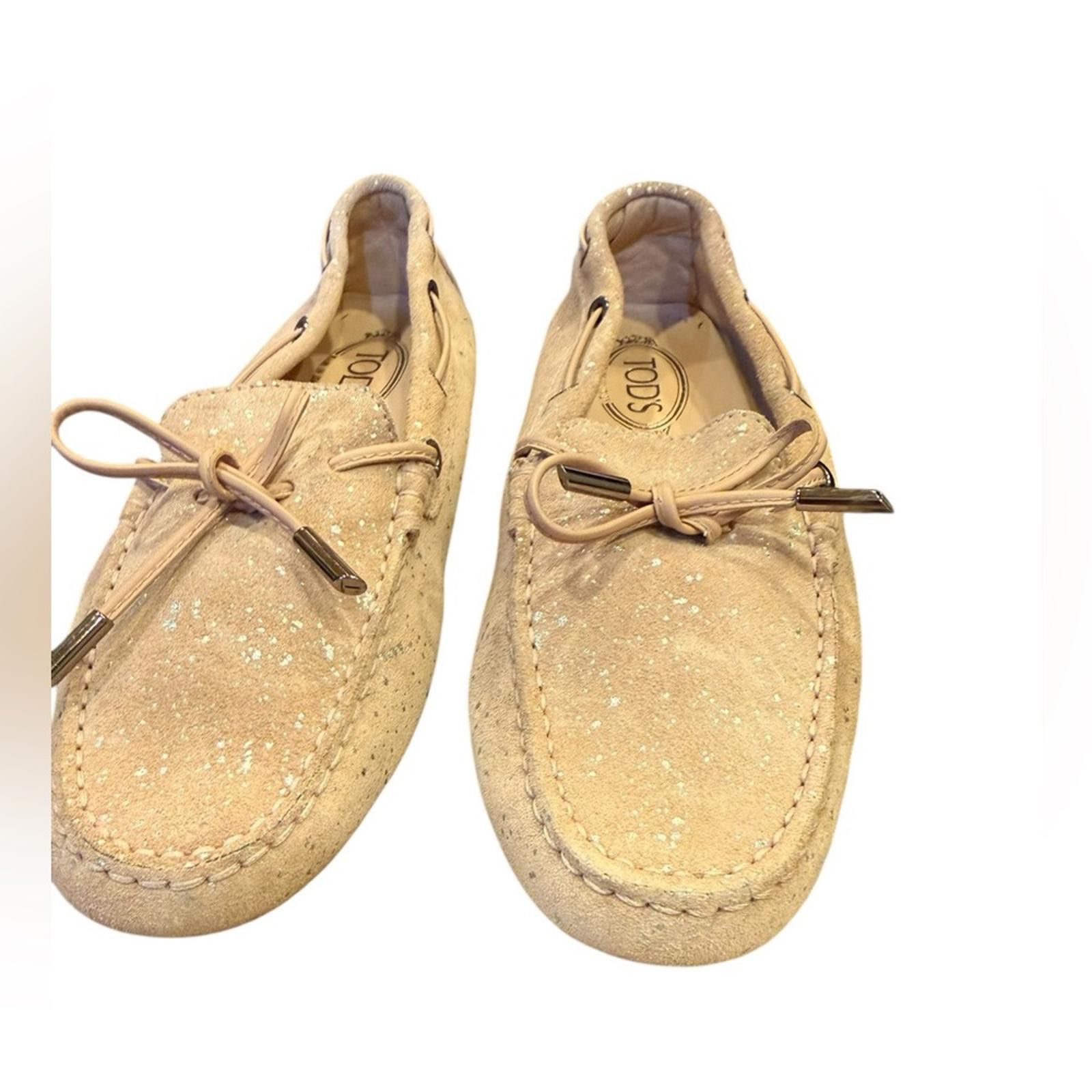 Tod's Tod's Women’s Suede Gommino Driving Loafers - sz 9.5 Size US 9.5 / IT 39.5 - 2 Thumbnail