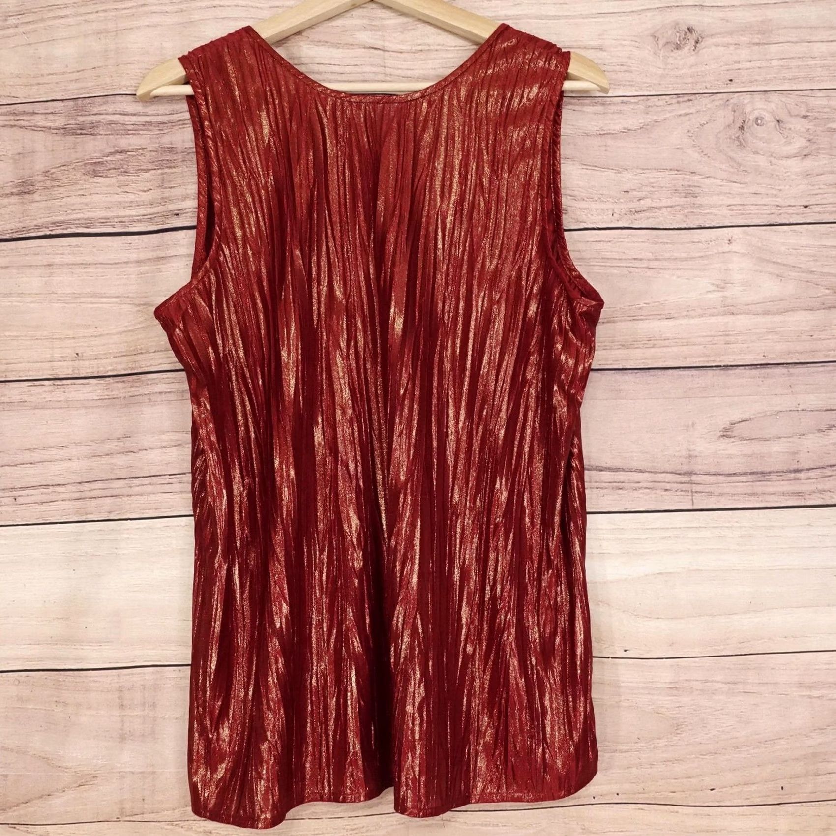 Vintage Susan Graver Tank Womens L Red Metallic Pleated Scoop Neck Sleeveless Party Cocktail Summer VINTAGE No Size L / US 10 / IT 46 - 3 Thumbnail