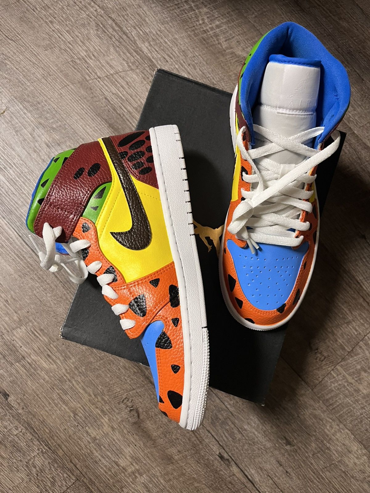 Jordan Brand Air Jordan 1 Mid Flinstones Custom Size US 8 / EU 41 - 2 Thumbnail