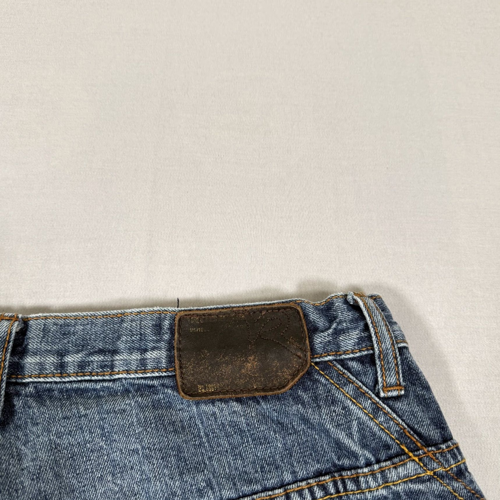 Rocawear VINTAGE Rocawear Jeans Mens 36x32 Blue Baggy Loose Embroidered Denim Pants Y2K Size US 36 / EU 52 - 5 Thumbnail