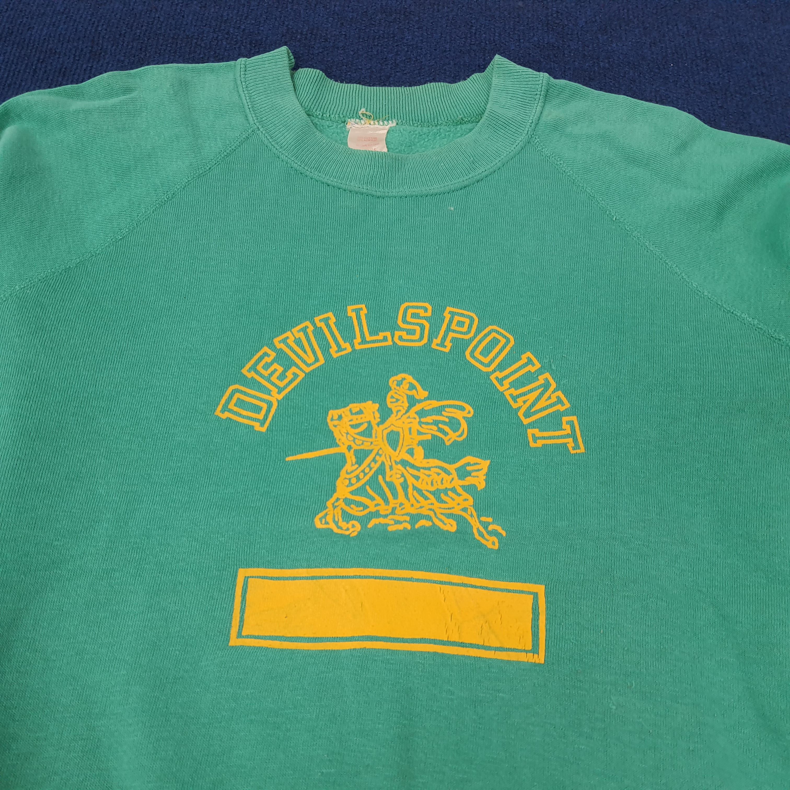 Vintage Vintage Devils Point Sweatshirt C233N18 Size US L / EU 52-54 / 3 - 2 Thumbnail