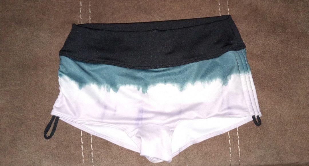 Pink VICTORIAS SECRET PINK ACTIVE SHORTIE SHORTS TO SWIM SHORTS Size 23" - 4 Thumbnail