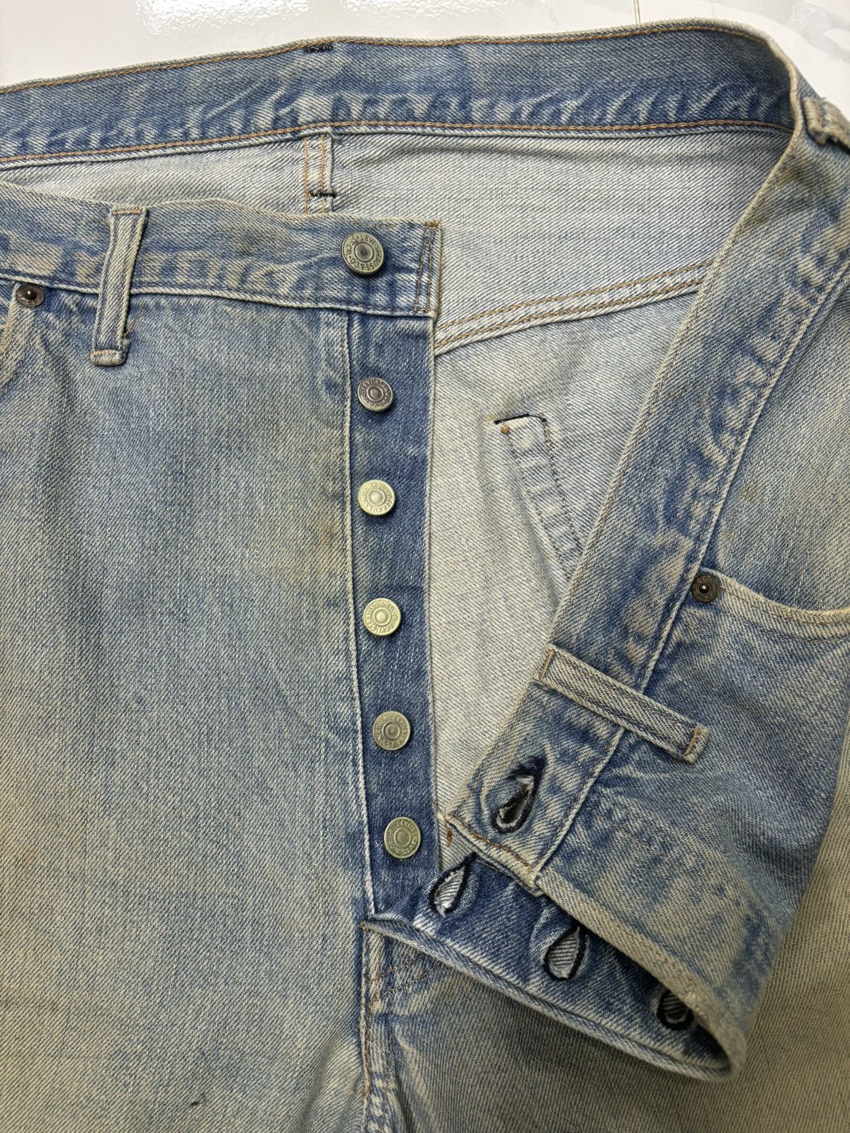 Levi's × Vintage GRAIL🔥Levis 501 Button 6 Selvedge Distressed Cut Denim Jean Size US 38 / EU 54 - 4 Thumbnail
