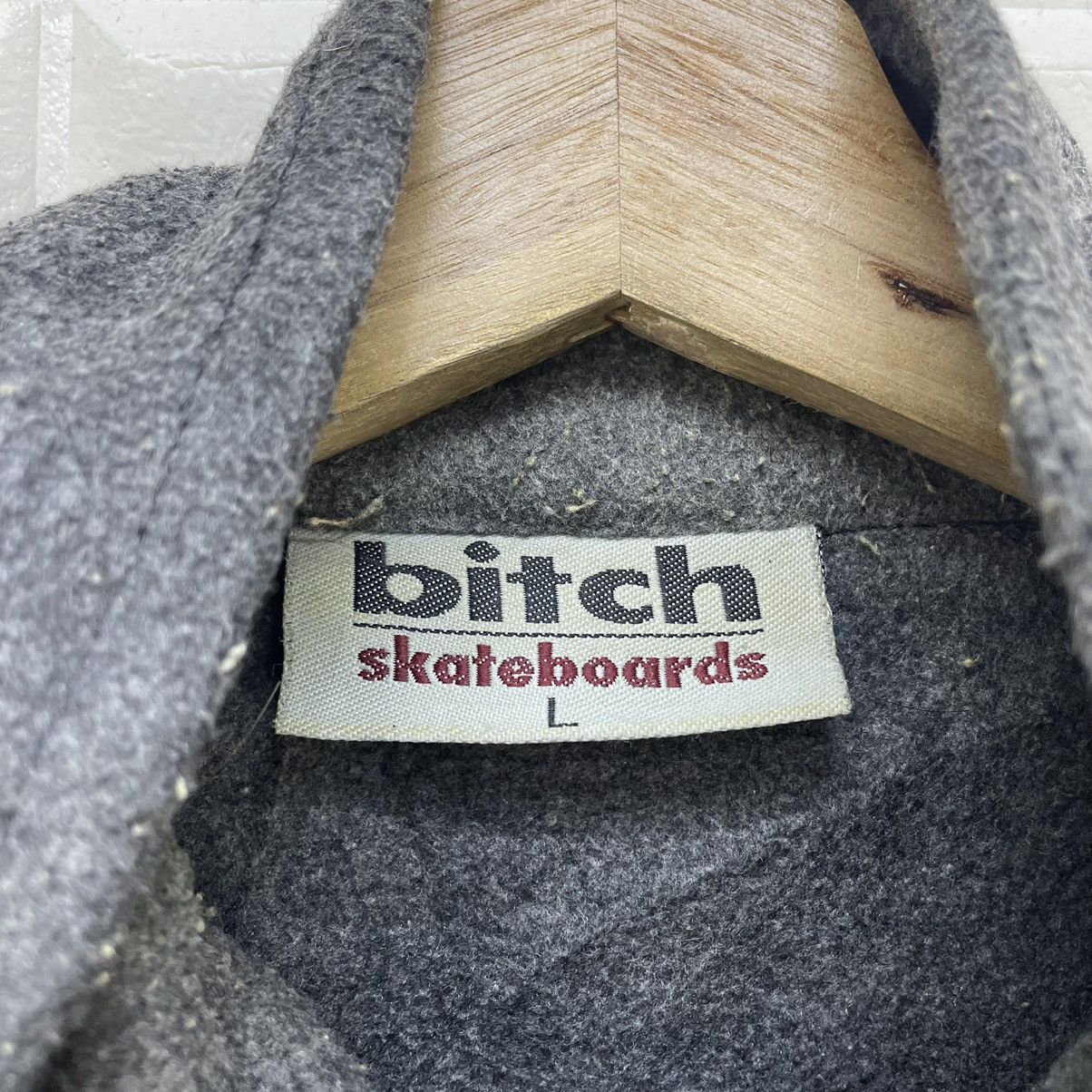 Santa Cruz Skateboards × Shorty's Skateboards Vintage Bitch Skateboard Fleece Jacket Size US M / EU 48-50 / 2 - 4 Thumbnail