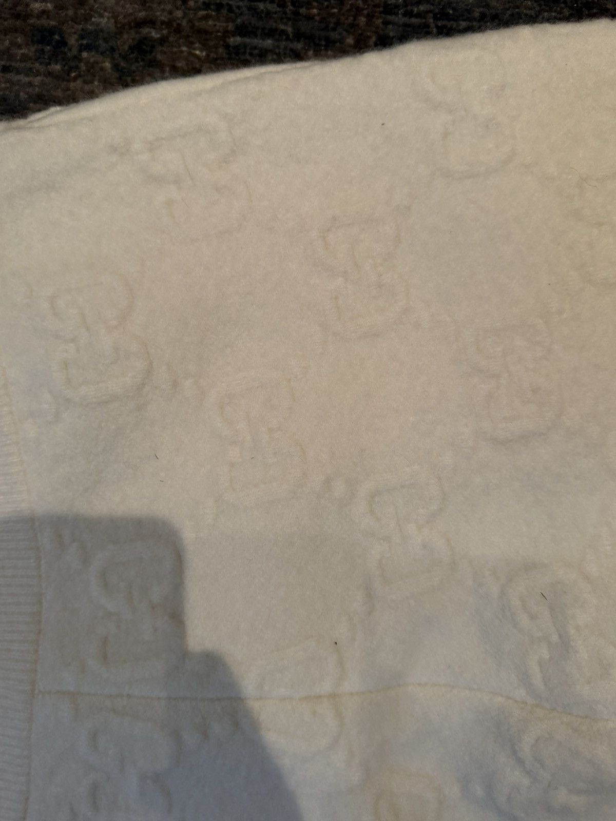 Gucci RUNWAY CREAM GUCCI SUPREME JOGGER-Size Large - Holy grail 🏆 Size US 35 - 9 Thumbnail